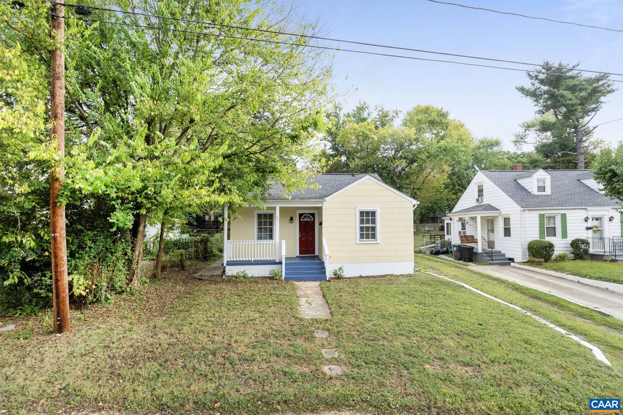 721 BLENHEIM AVE, CHARLOTTESVILLE, Virginia 22902, 2 Bedrooms Bedrooms, ,1 BathroomBathrooms,Residential,721 BLENHEIM AVE,669946 MLS # 669946