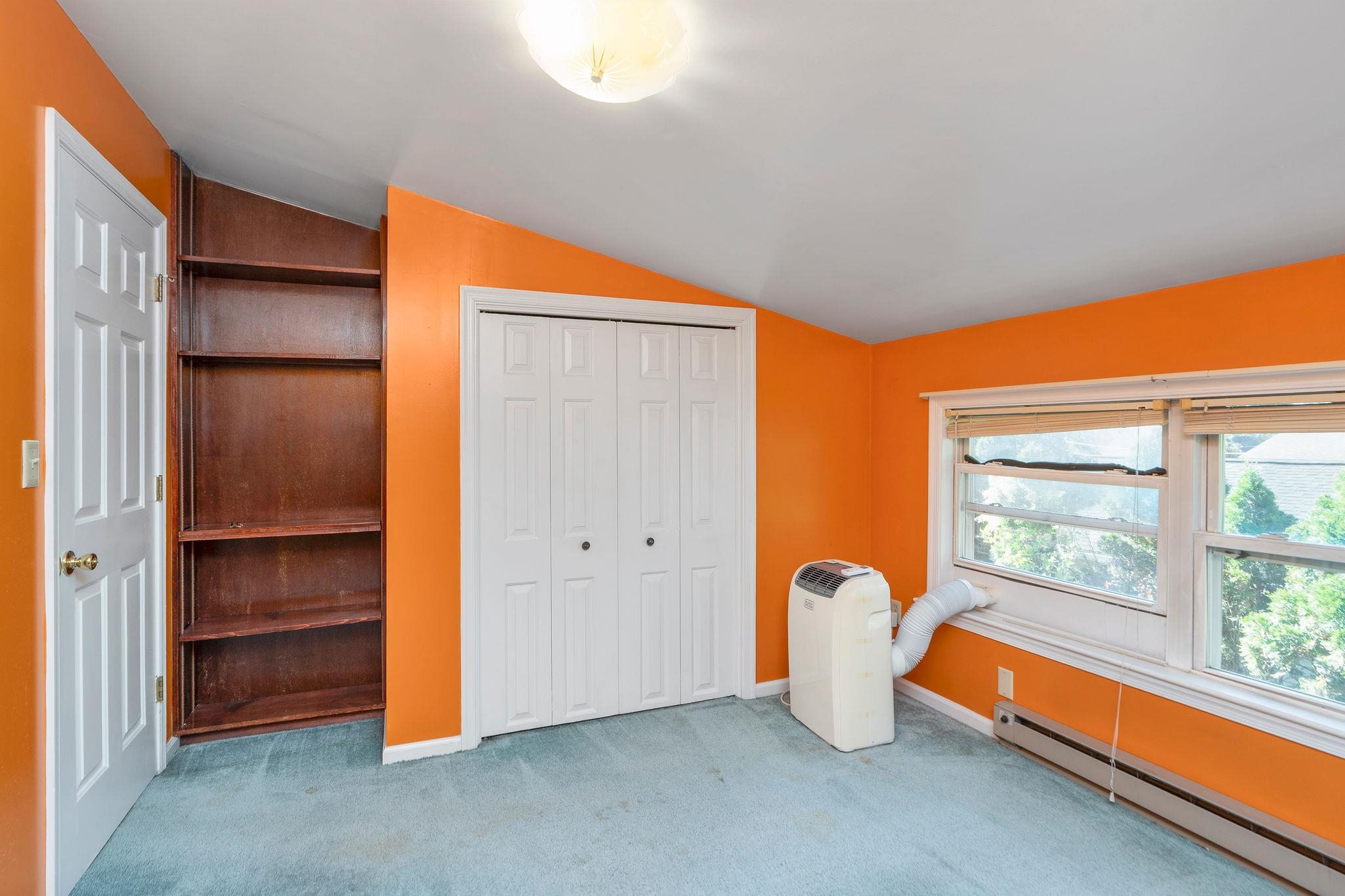 529 S LINDEN AVE, WAYNESBORO, Virginia 22980, 3 Bedrooms Bedrooms, ,1 BathroomBathrooms,Residential,529 S LINDEN AVE,669962 MLS # 669962