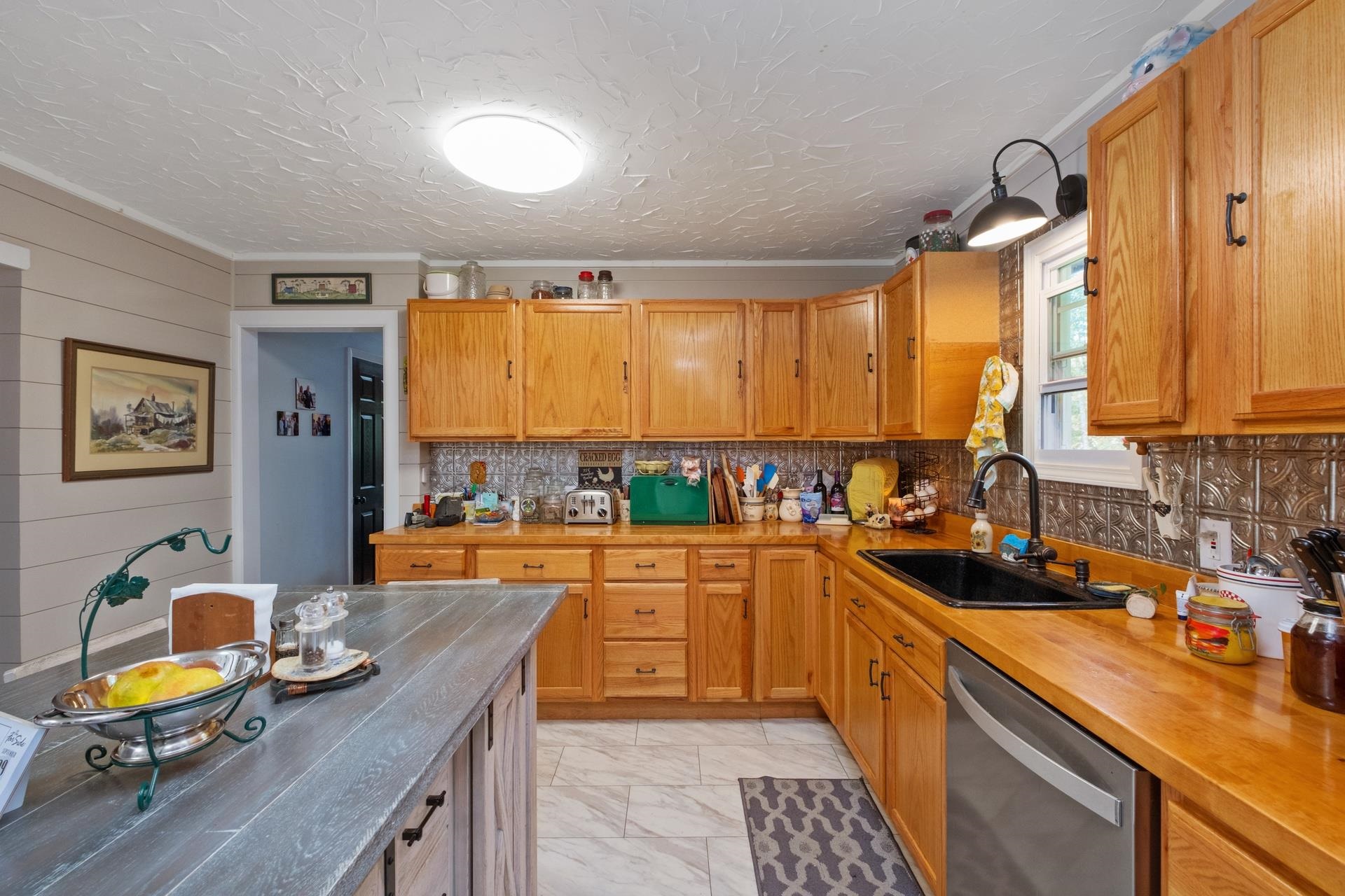 65 CUBBLEY RD, HOT SPRINGS, Virginia 24445, 3 Bedrooms Bedrooms, ,2 BathroomsBathrooms,Residential,65 CUBBLEY RD,669973 MLS # 669973