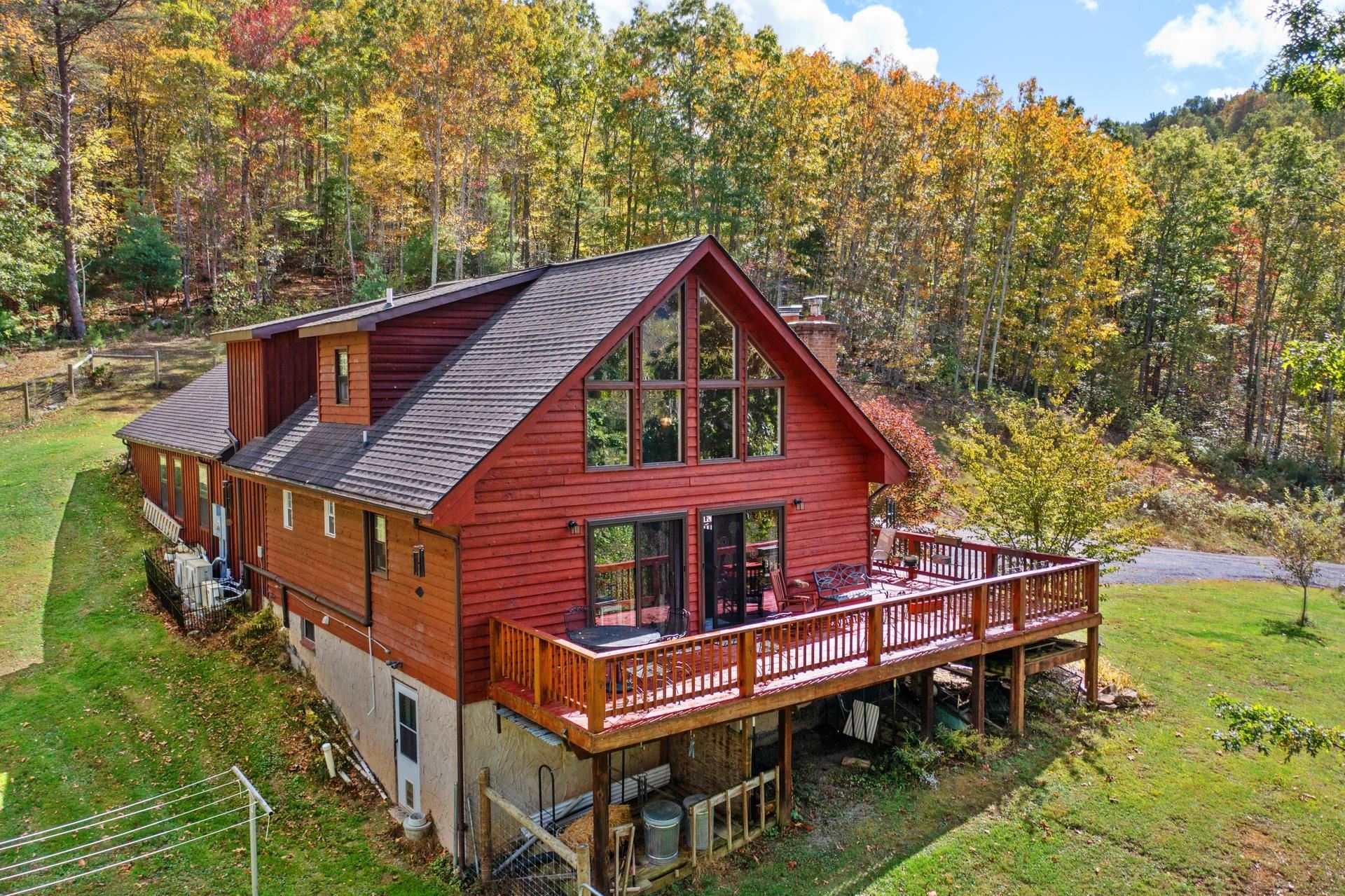 65 CUBBLEY RD, HOT SPRINGS, Virginia 24445, 3 Bedrooms Bedrooms, ,2 BathroomsBathrooms,Residential,65 CUBBLEY RD,669973 MLS # 669973
