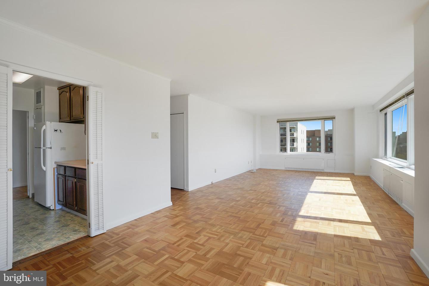 2475 VIRGINIA AVE NW #921, WASHINGTON, District Of Columbia 20037, 3 Bedrooms Bedrooms, ,2 BathroomsBathrooms,Residential,For sale,2475 VIRGINIA AVE NW #921,DCDC2226232 MLS # DCDC2226232
