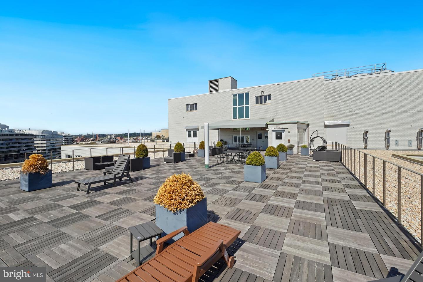 2475 VIRGINIA AVE NW #921, WASHINGTON, District Of Columbia 20037, 3 Bedrooms Bedrooms, ,2 BathroomsBathrooms,Residential,For sale,2475 VIRGINIA AVE NW #921,DCDC2226232 MLS # DCDC2226232