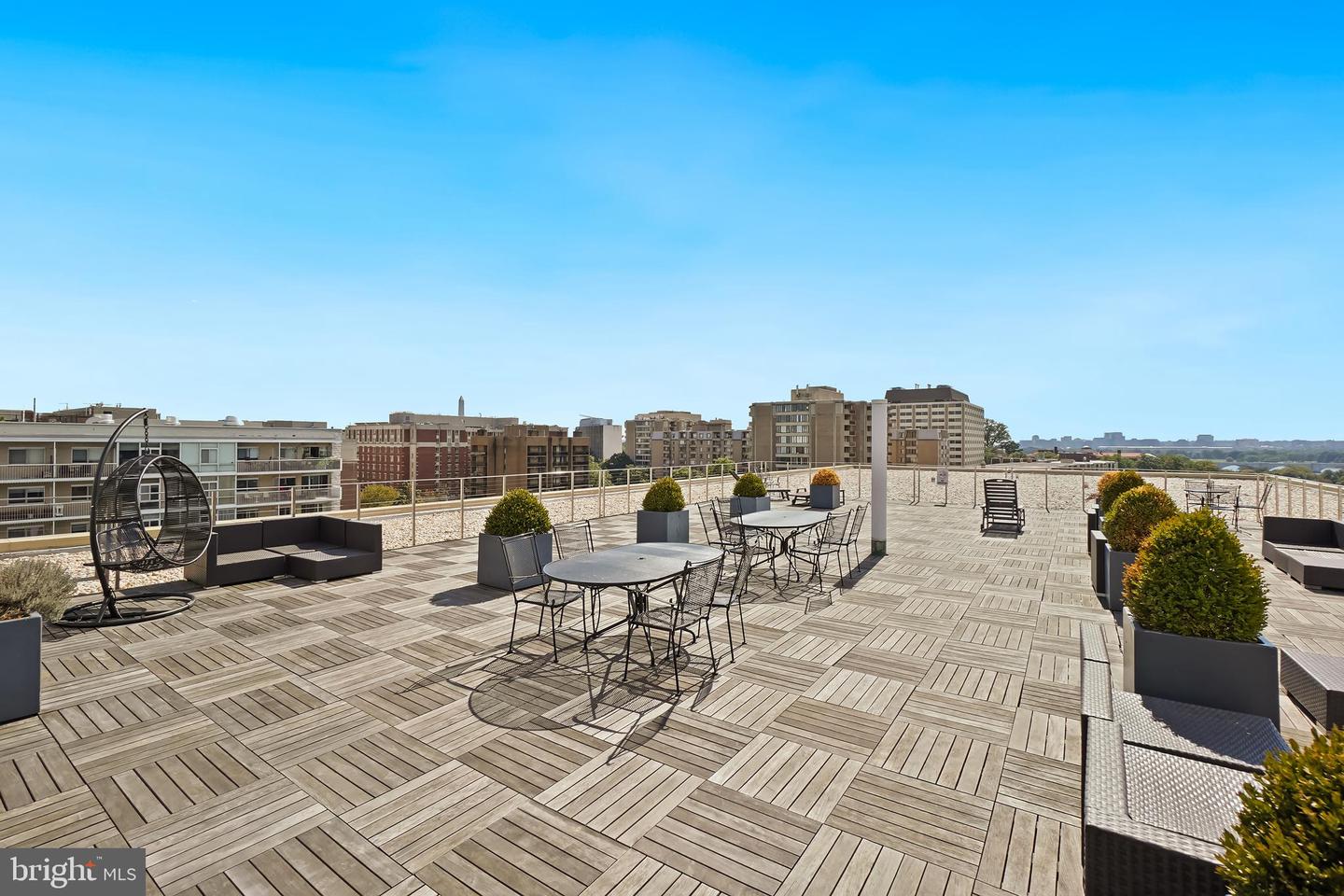 2475 VIRGINIA AVE NW #921, WASHINGTON, District Of Columbia 20037, 3 Bedrooms Bedrooms, ,2 BathroomsBathrooms,Residential,For sale,2475 VIRGINIA AVE NW #921,DCDC2226232 MLS # DCDC2226232