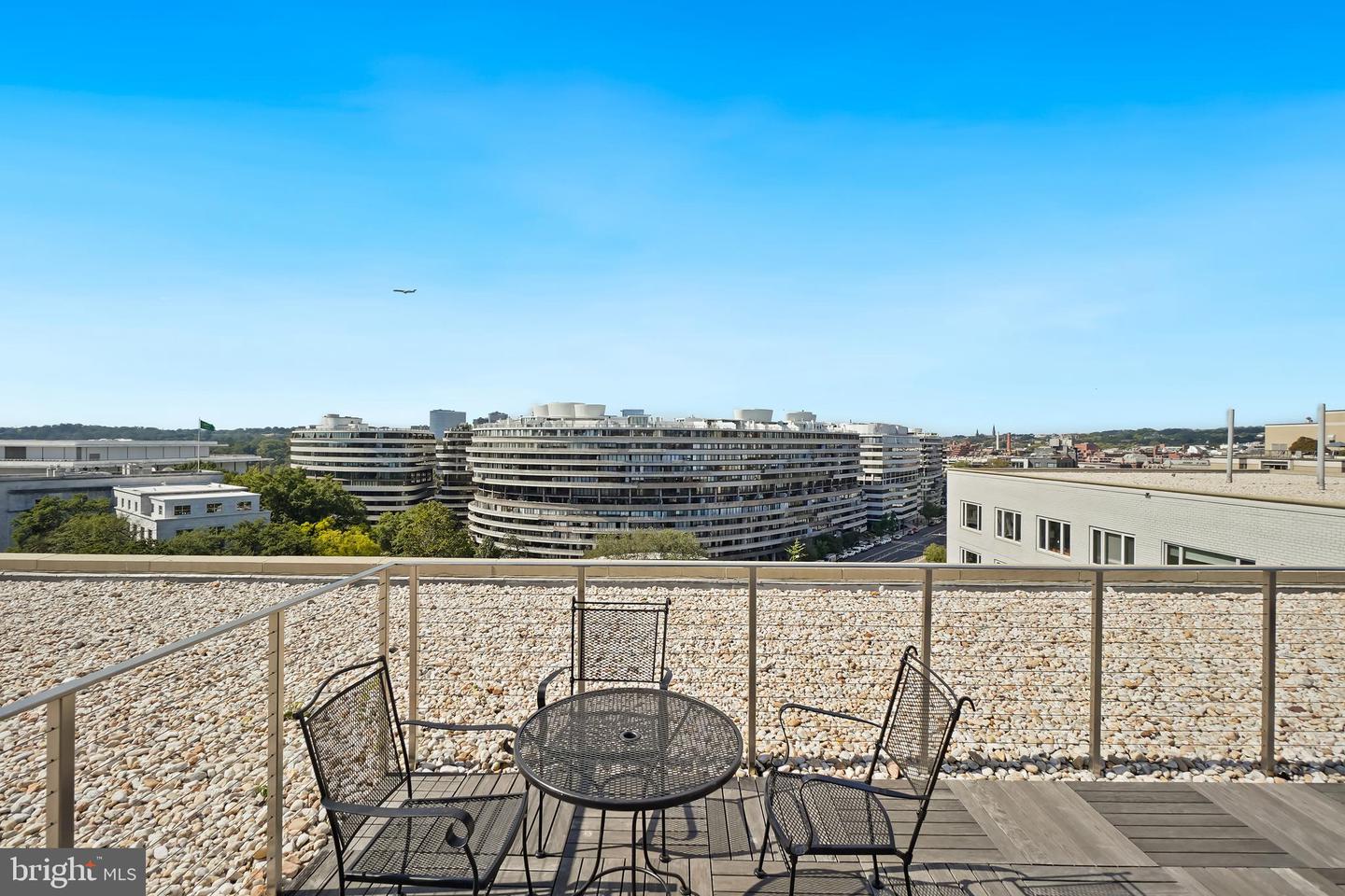 2475 VIRGINIA AVE NW #921, WASHINGTON, District Of Columbia 20037, 3 Bedrooms Bedrooms, ,2 BathroomsBathrooms,Residential,For sale,2475 VIRGINIA AVE NW #921,DCDC2226232 MLS # DCDC2226232