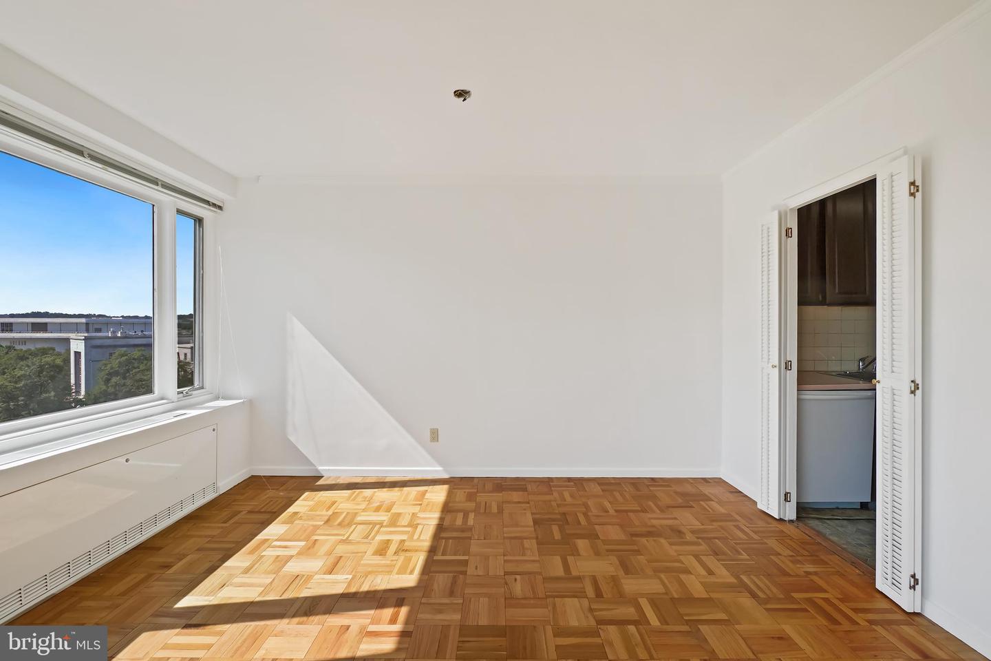 2475 VIRGINIA AVE NW #921, WASHINGTON, District Of Columbia 20037, 3 Bedrooms Bedrooms, ,2 BathroomsBathrooms,Residential,For sale,2475 VIRGINIA AVE NW #921,DCDC2226232 MLS # DCDC2226232