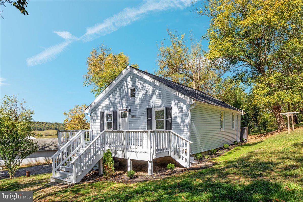 1666 APPLE PIE RIDGE RD., WINCHESTER, Virginia 22603, 2 Bedrooms Bedrooms, ,1 BathroomBathrooms,Residential,For sale,1666 APPLE PIE RIDGE RD.,VAFV2037306 MLS # VAFV2037306