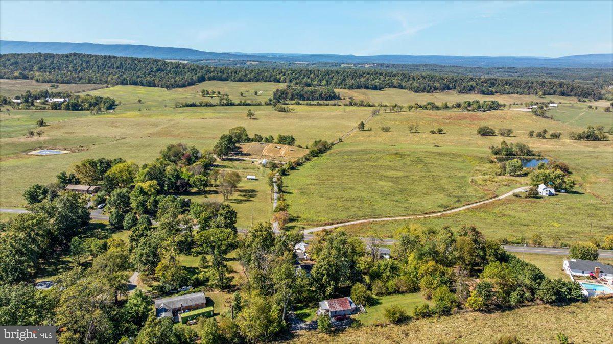 1666 APPLE PIE RIDGE RD., WINCHESTER, Virginia 22603, 2 Bedrooms Bedrooms, ,1 BathroomBathrooms,Residential,For sale,1666 APPLE PIE RIDGE RD.,VAFV2037306 MLS # VAFV2037306