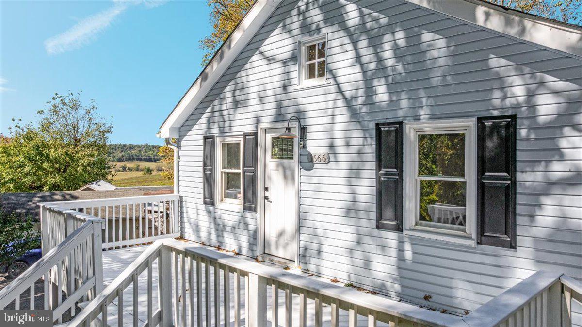 1666 APPLE PIE RIDGE RD., WINCHESTER, Virginia 22603, 2 Bedrooms Bedrooms, ,1 BathroomBathrooms,Residential,For sale,1666 APPLE PIE RIDGE RD.,VAFV2037306 MLS # VAFV2037306