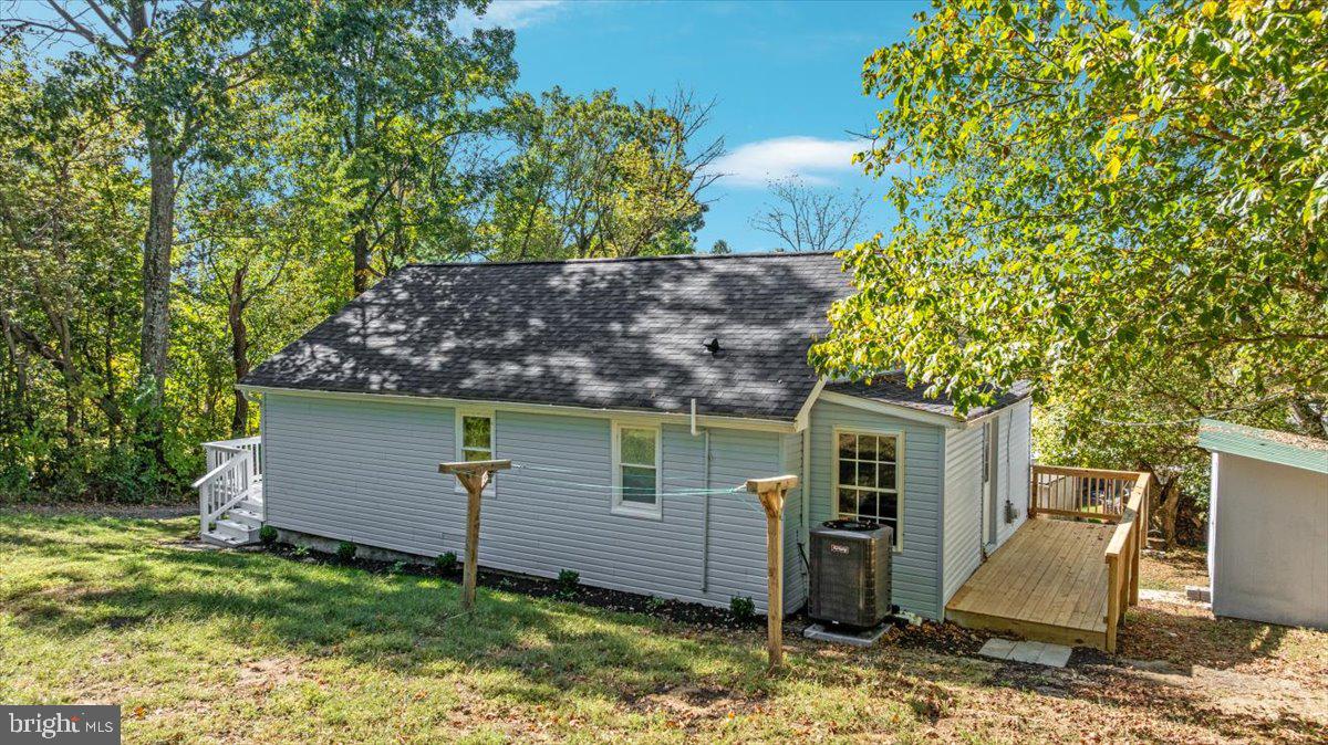 1666 APPLE PIE RIDGE RD., WINCHESTER, Virginia 22603, 2 Bedrooms Bedrooms, ,1 BathroomBathrooms,Residential,For sale,1666 APPLE PIE RIDGE RD.,VAFV2037306 MLS # VAFV2037306