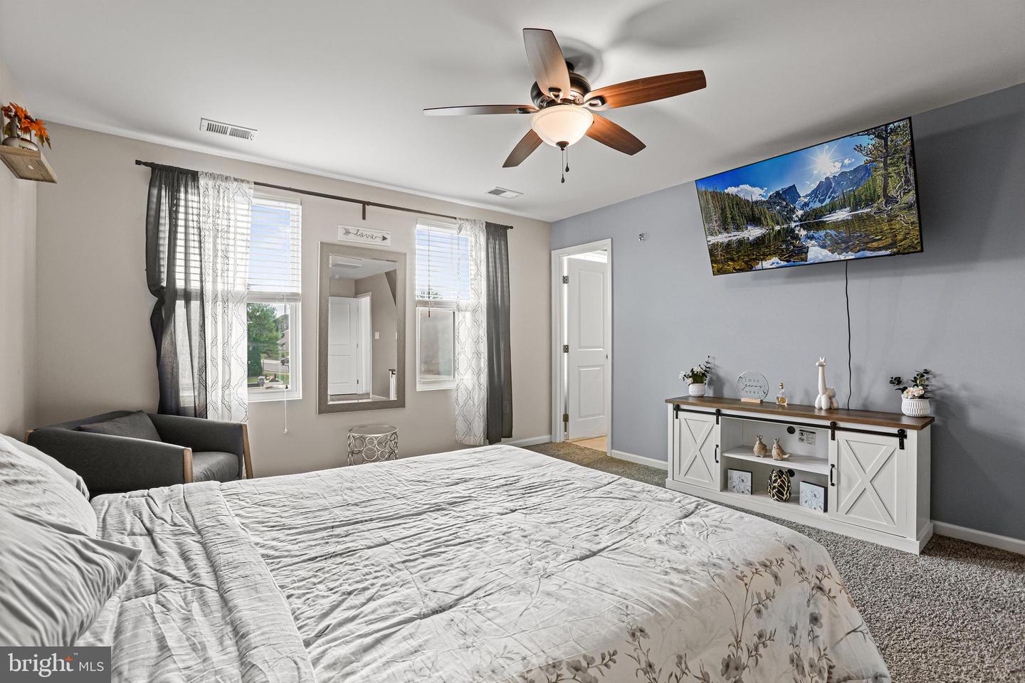 18026 LAKEFORD DR, CULPEPER, Virginia 22701, 4 Bedrooms Bedrooms, ,2 BathroomsBathrooms,Residential,For sale,18026 LAKEFORD DR,VACU2011766 MLS # VACU2011766