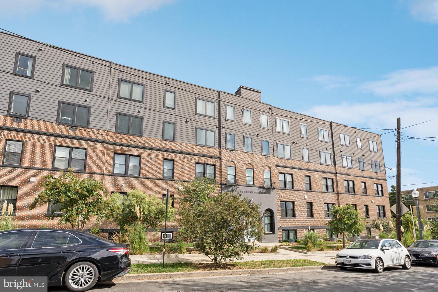 839 KENNEDY ST NW #105, WASHINGTON, District Of Columbia 20011, 2 Bedrooms Bedrooms, ,1 BathroomBathrooms,Residential,For sale,839 KENNEDY ST NW #105,DCDC2226396 MLS # DCDC2226396