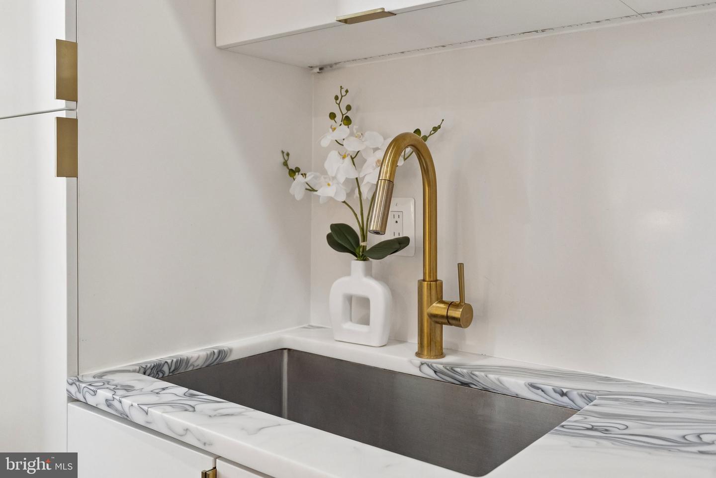839 KENNEDY ST NW #105, WASHINGTON, District Of Columbia 20011, 2 Bedrooms Bedrooms, ,1 BathroomBathrooms,Residential,For sale,839 KENNEDY ST NW #105,DCDC2226396 MLS # DCDC2226396