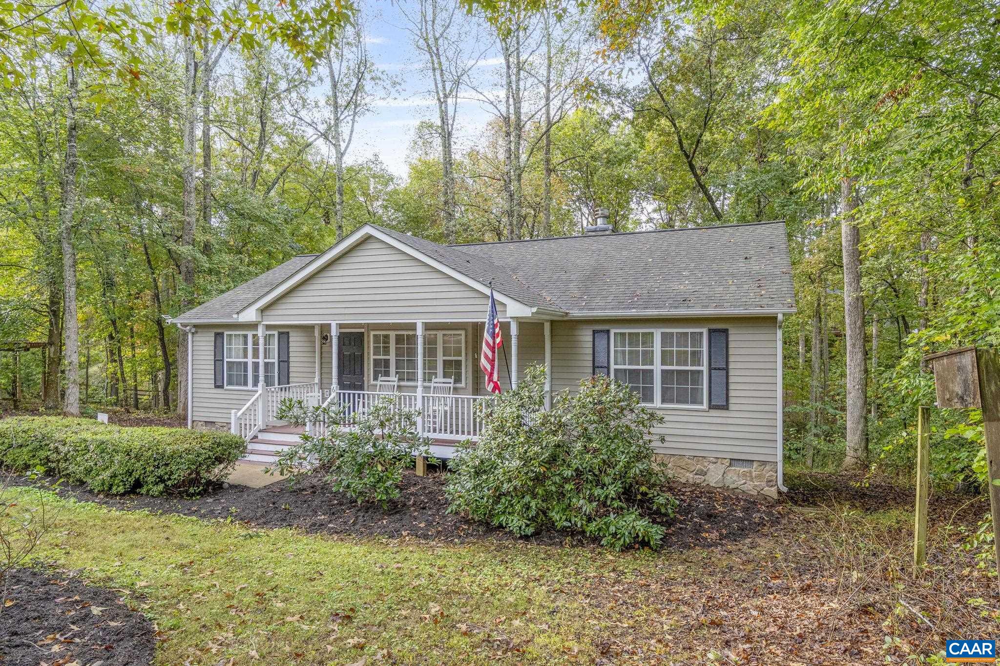 6 HOPI WAY, PALMYRA, Virginia 22963, 3 Bedrooms Bedrooms, ,2 BathroomsBathrooms,Residential,6 HOPI WAY,669975 MLS # 669975