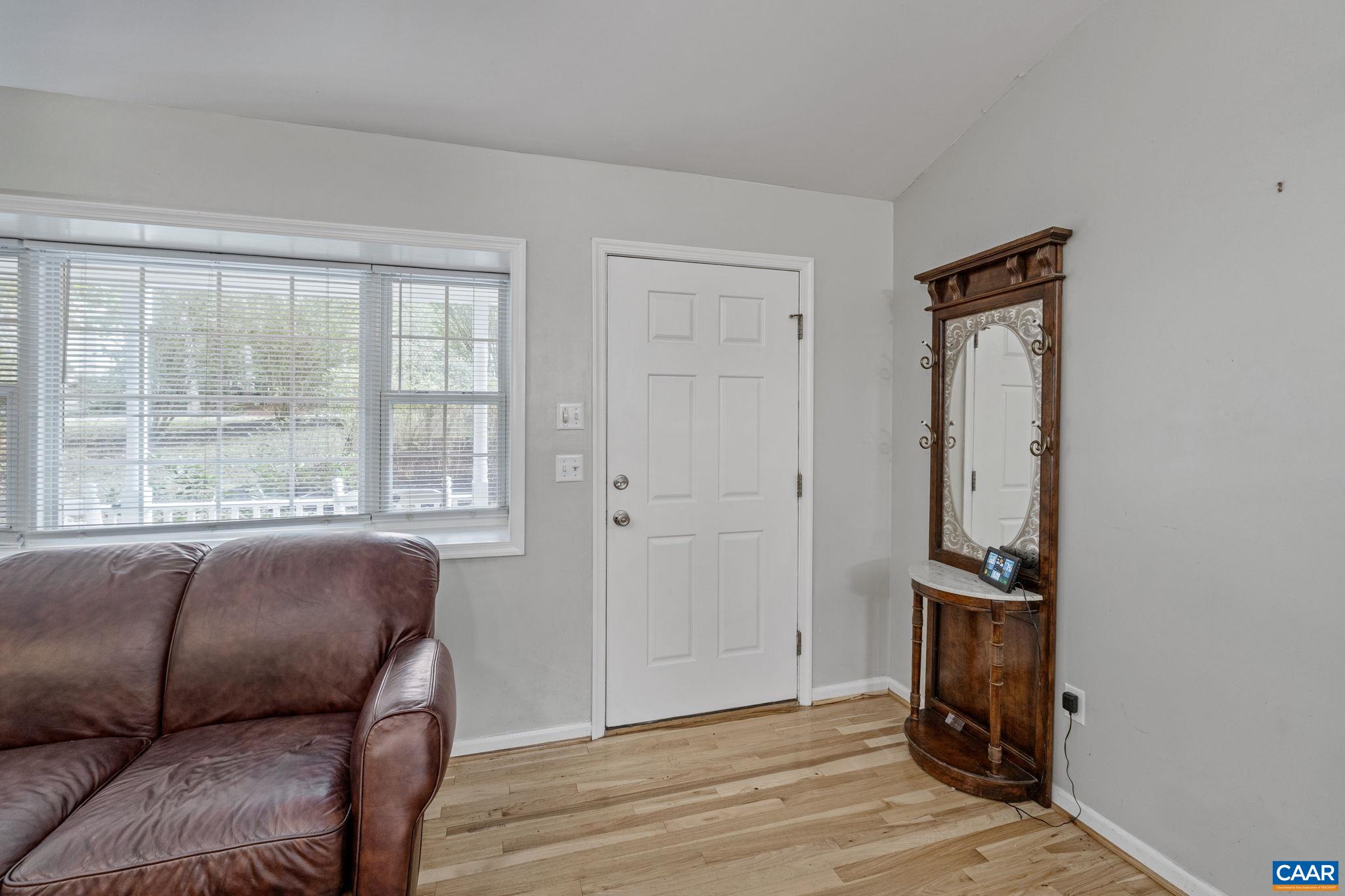 6 HOPI WAY, PALMYRA, Virginia 22963, 3 Bedrooms Bedrooms, ,2 BathroomsBathrooms,Residential,6 HOPI WAY,669975 MLS # 669975