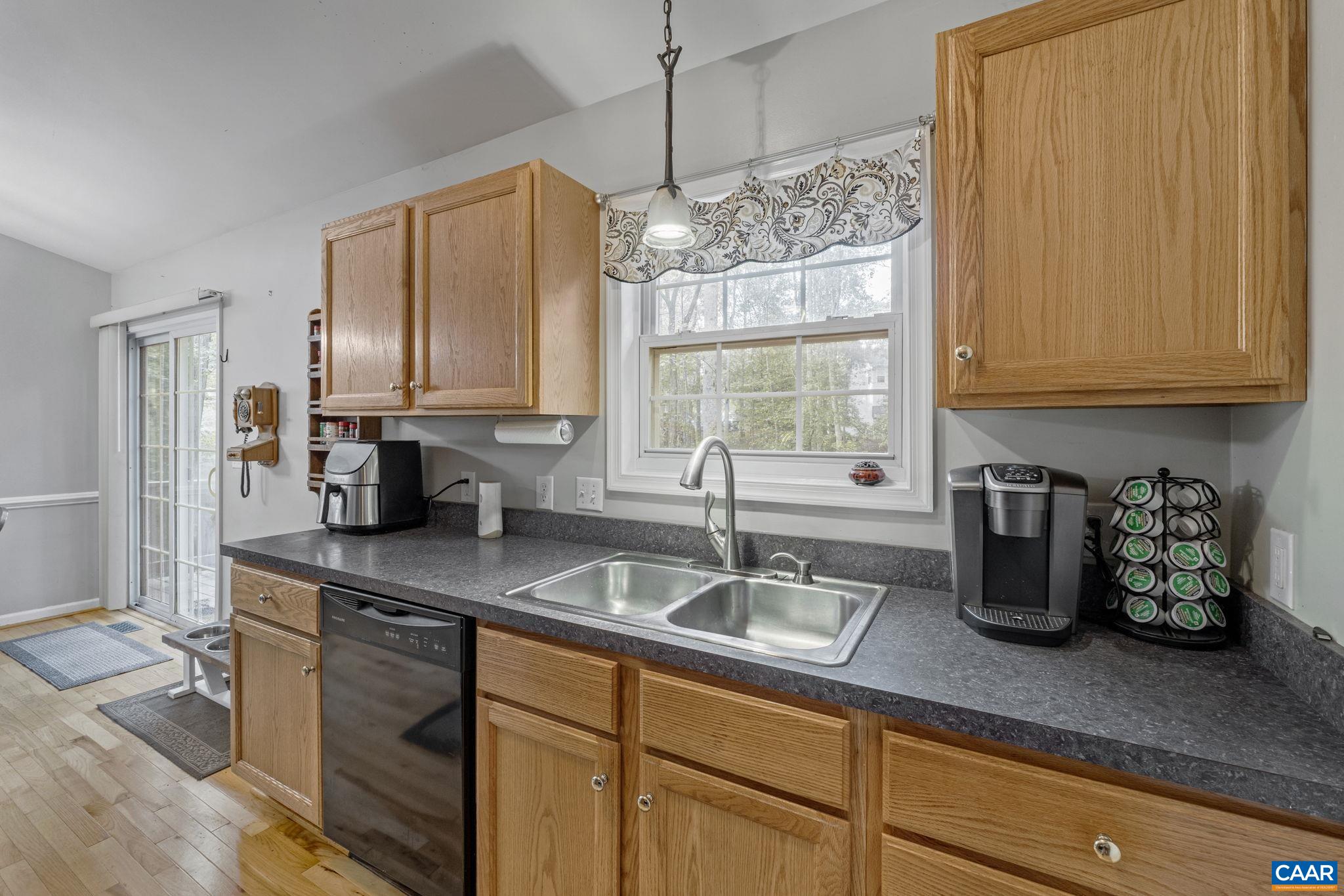 6 HOPI WAY, PALMYRA, Virginia 22963, 3 Bedrooms Bedrooms, ,2 BathroomsBathrooms,Residential,6 HOPI WAY,669975 MLS # 669975