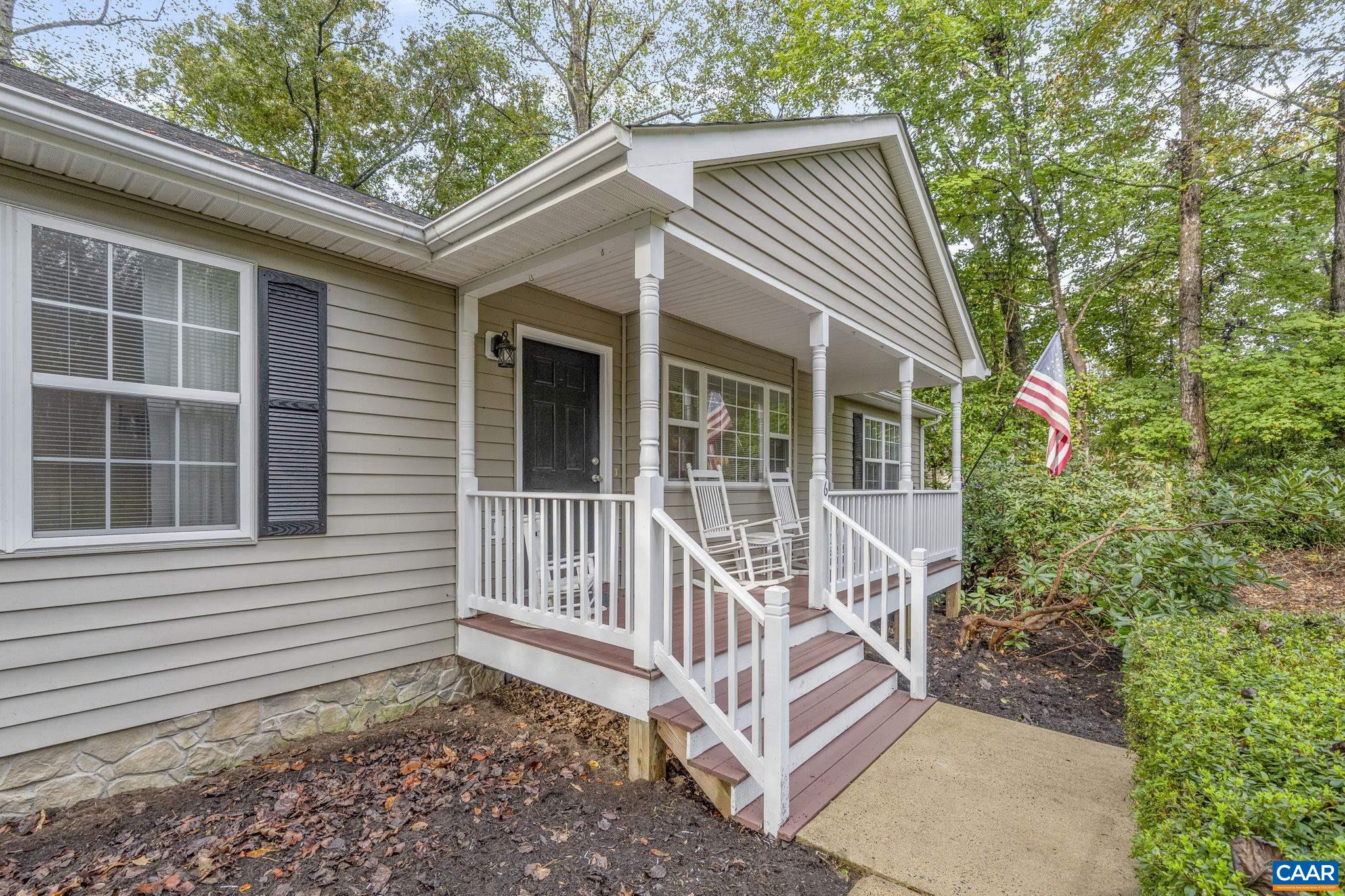6 HOPI WAY, PALMYRA, Virginia 22963, 3 Bedrooms Bedrooms, ,2 BathroomsBathrooms,Residential,6 HOPI WAY,669975 MLS # 669975