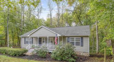 6 HOPI WAY, PALMYRA, Virginia 22963, 3 Bedrooms Bedrooms, ,2 BathroomsBathrooms,Residential,6 HOPI WAY,669975 MLS # 669975