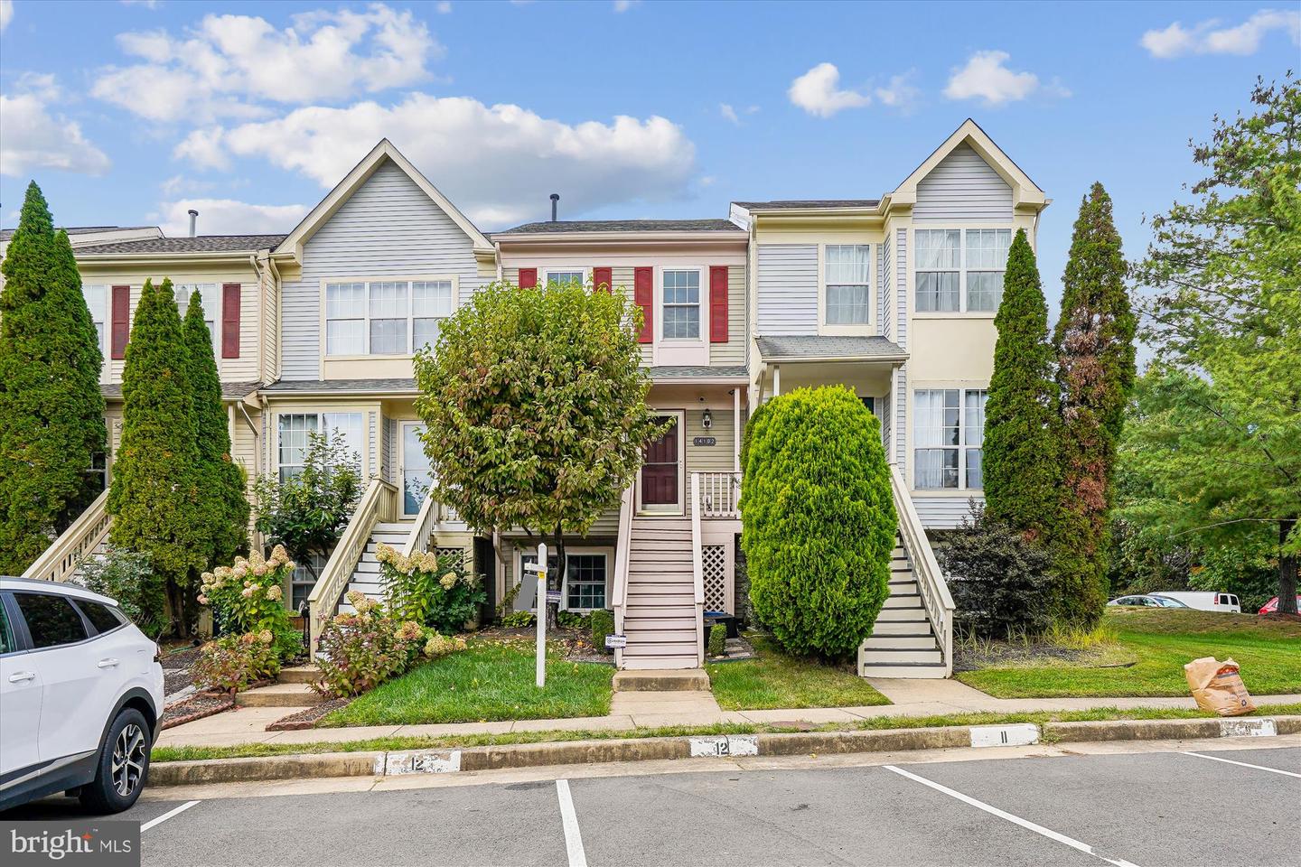 14102 AUTUMN CIR, CENTREVILLE, Virginia 20121, 2 Bedrooms Bedrooms, ,1 BathroomBathrooms,Residential,For sale,14102 AUTUMN CIR,VAFX2273640 MLS # VAFX2273640