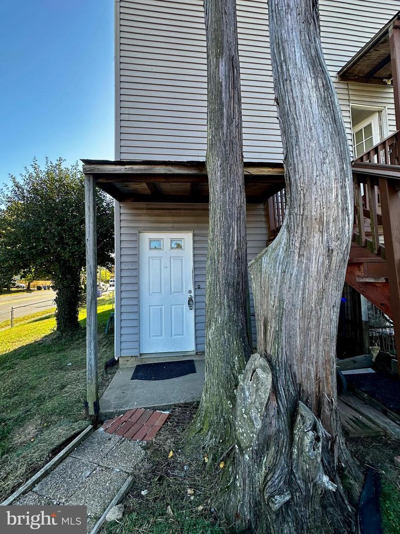606 S GLEBE RD, ARLINGTON, Virginia 22204, 4 Bedrooms Bedrooms, ,3 BathroomsBathrooms,Residential,For sale,606 S GLEBE RD,VAAR2064766 MLS # VAAR2064766