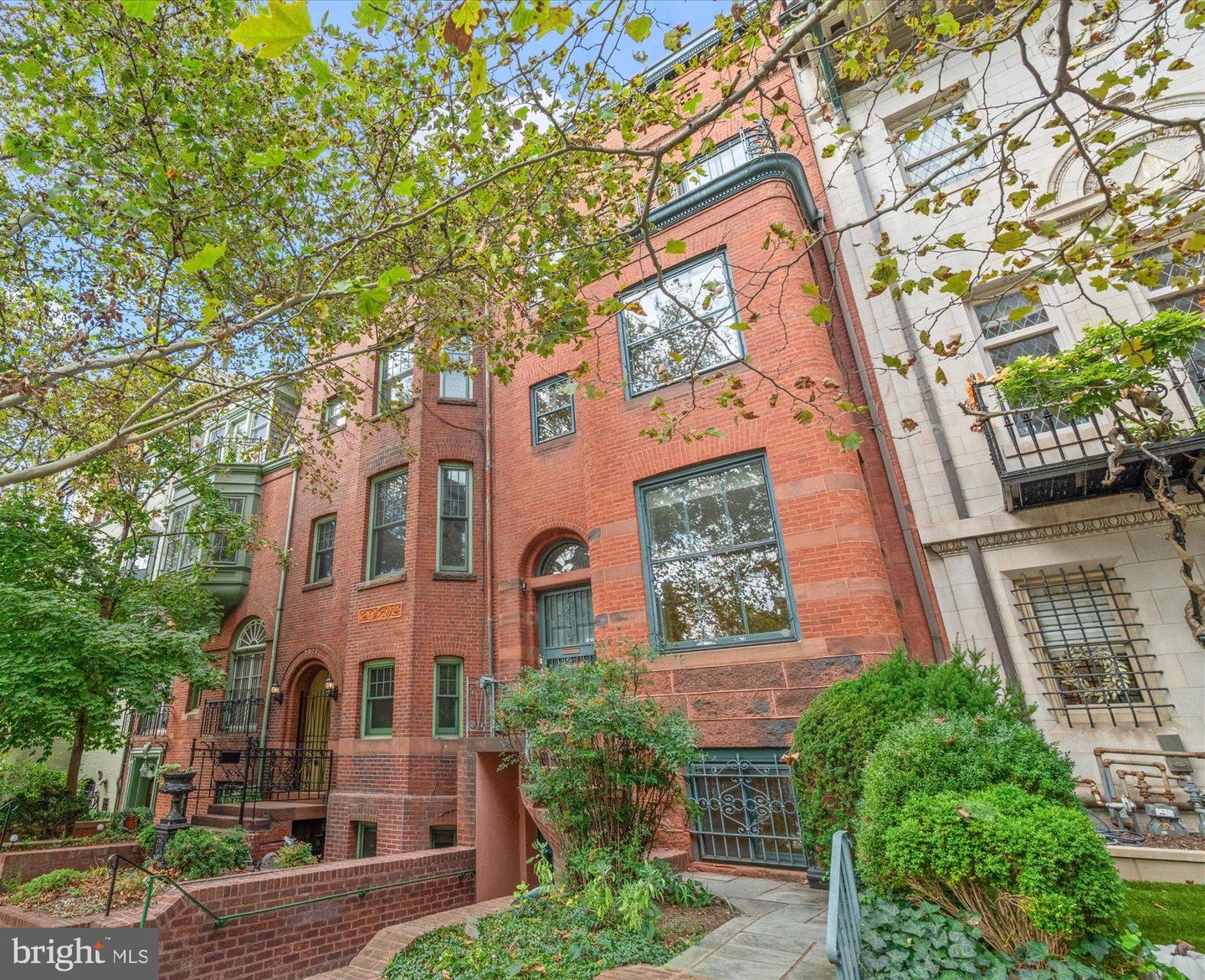 2021 Q ST NW, WASHINGTON, District Of Columbia 20009, 5 Bedrooms Bedrooms, ,3 BathroomsBathrooms,Residential,For sale,2021 Q ST NW,DCDC2226412 MLS # DCDC2226412