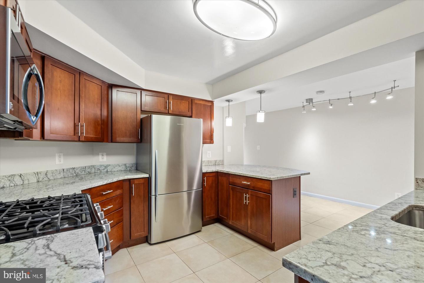 2021 Q ST NW, WASHINGTON, District Of Columbia 20009, 5 Bedrooms Bedrooms, ,3 BathroomsBathrooms,Residential,For sale,2021 Q ST NW,DCDC2226412 MLS # DCDC2226412