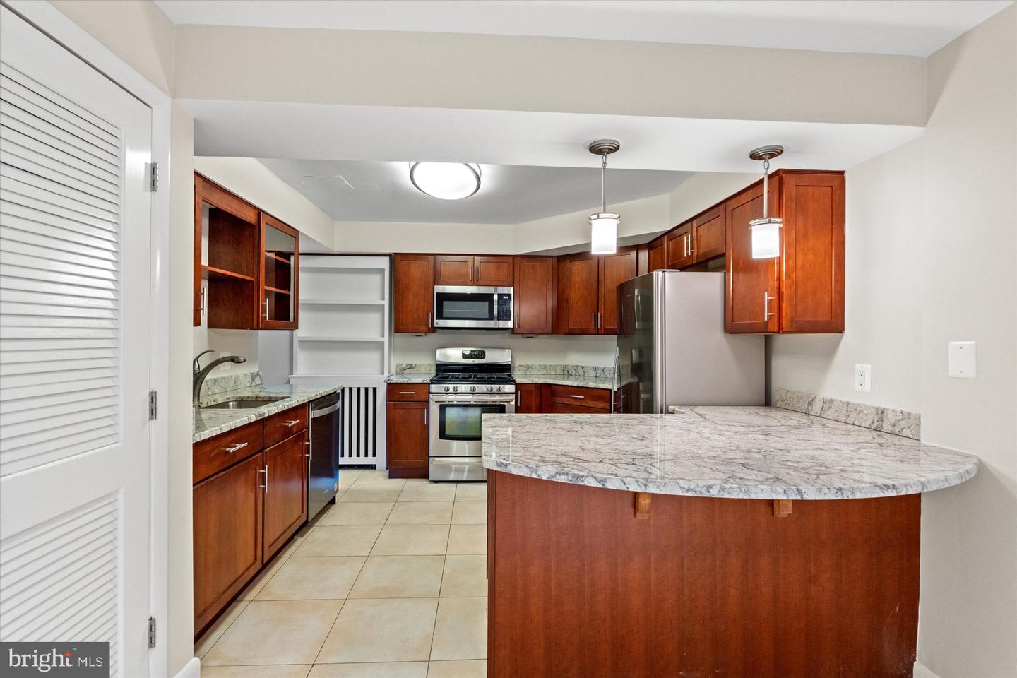 2021 Q ST NW, WASHINGTON, District Of Columbia 20009, 5 Bedrooms Bedrooms, ,3 BathroomsBathrooms,Residential,For sale,2021 Q ST NW,DCDC2226412 MLS # DCDC2226412