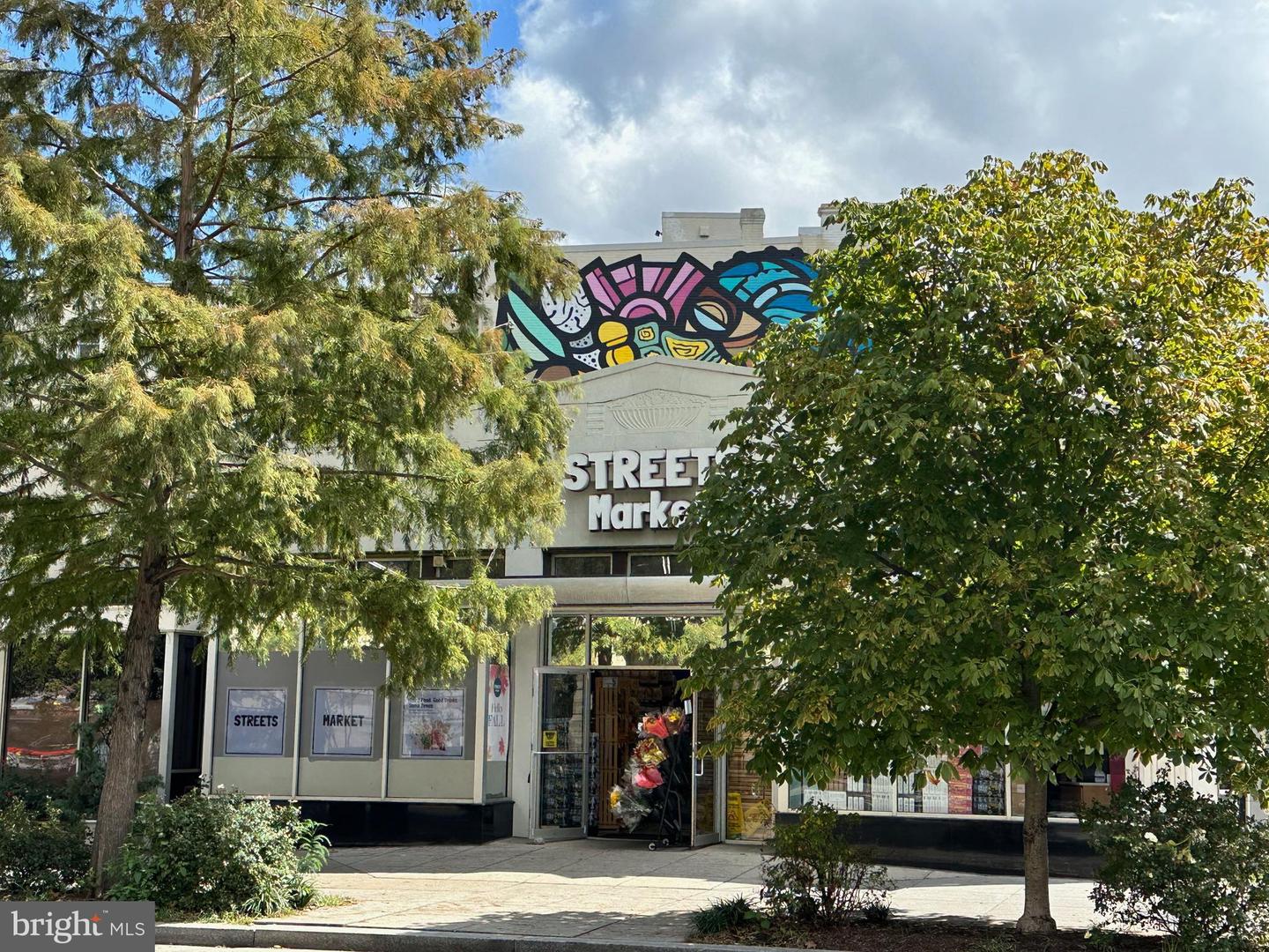2305 18TH ST NW #406, WASHINGTON, District Of Columbia 20009, 1 Bedroom Bedrooms, ,1 BathroomBathrooms,Residential,For sale,2305 18TH ST NW #406,DCDC2226416 MLS # DCDC2226416