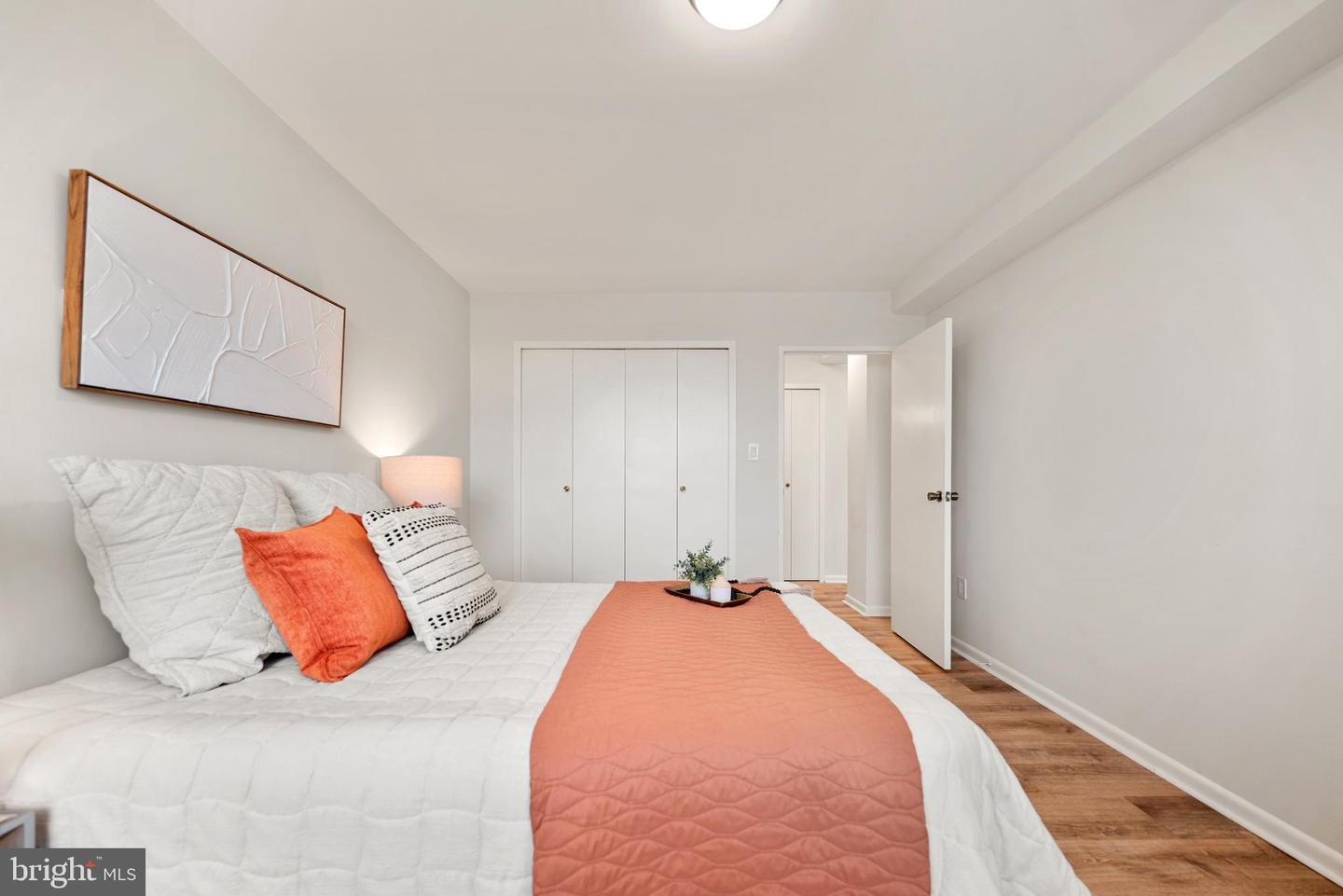 6631 WAKEFIELD DR #819, ALEXANDRIA, Virginia 22307, 1 Bedroom Bedrooms, ,1 BathroomBathrooms,Residential,For sale,6631 WAKEFIELD DR #819,VAFX2273576 MLS # VAFX2273576