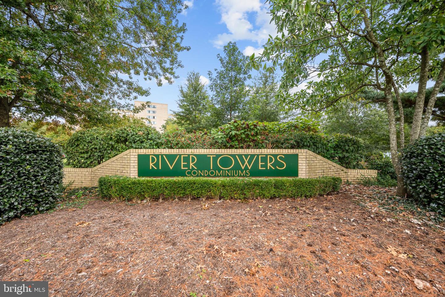 6631 WAKEFIELD DR #819, ALEXANDRIA, Virginia 22307, 1 Bedroom Bedrooms, ,1 BathroomBathrooms,Residential,For sale,6631 WAKEFIELD DR #819,VAFX2273576 MLS # VAFX2273576