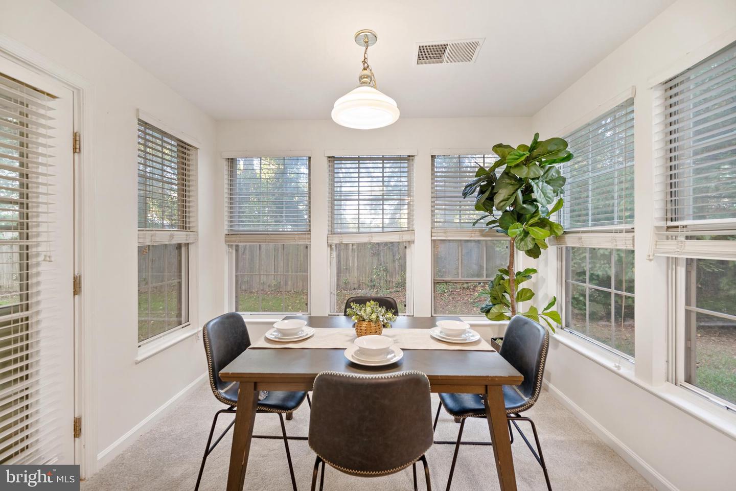 7528-C COXTON CT #99, ALEXANDRIA, Virginia 22306, 2 Bedrooms Bedrooms, ,2 BathroomsBathrooms,Residential,For sale,7528-C COXTON CT #99,VAFX2273586 MLS # VAFX2273586