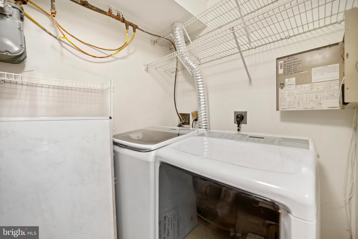 7528-C COXTON CT #99, ALEXANDRIA, Virginia 22306, 2 Bedrooms Bedrooms, ,2 BathroomsBathrooms,Residential,For sale,7528-C COXTON CT #99,VAFX2273586 MLS # VAFX2273586