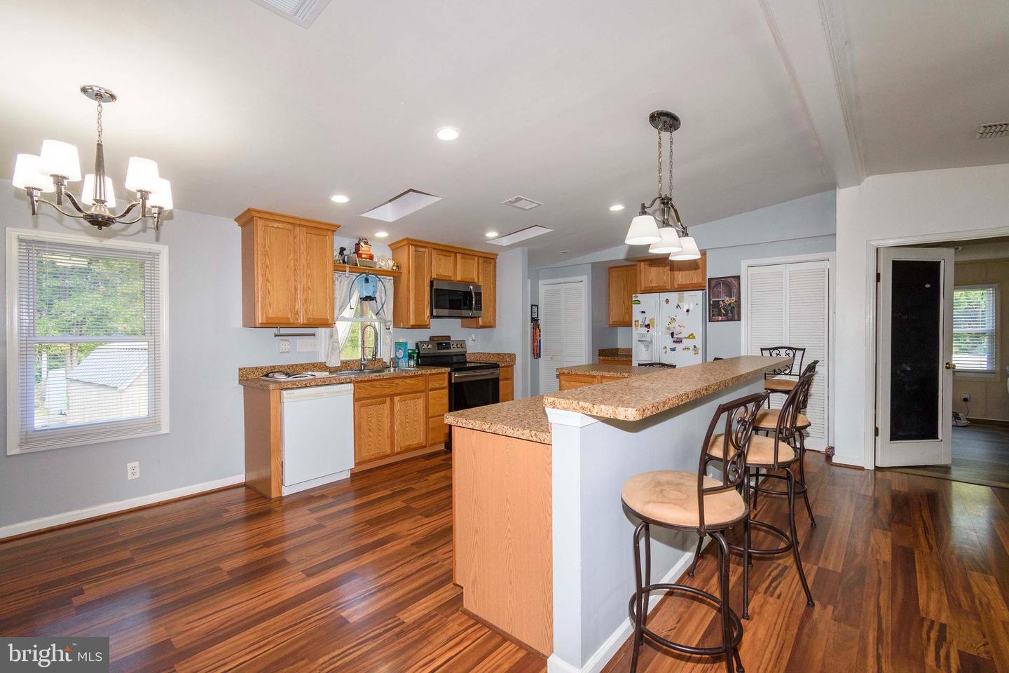 5924 BRADLEY LN, SPOTSYLVANIA, Virginia 22551, 3 Bedrooms Bedrooms, ,2 BathroomsBathrooms,Residential,For sale,5924 BRADLEY LN,VASP2036814 MLS # VASP2036814
