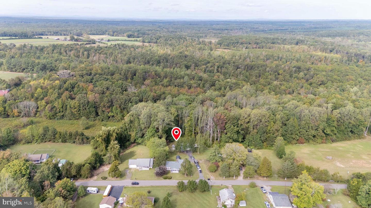 5924 BRADLEY LN, SPOTSYLVANIA, Virginia 22551, 3 Bedrooms Bedrooms, ,2 BathroomsBathrooms,Residential,For sale,5924 BRADLEY LN,VASP2036814 MLS # VASP2036814