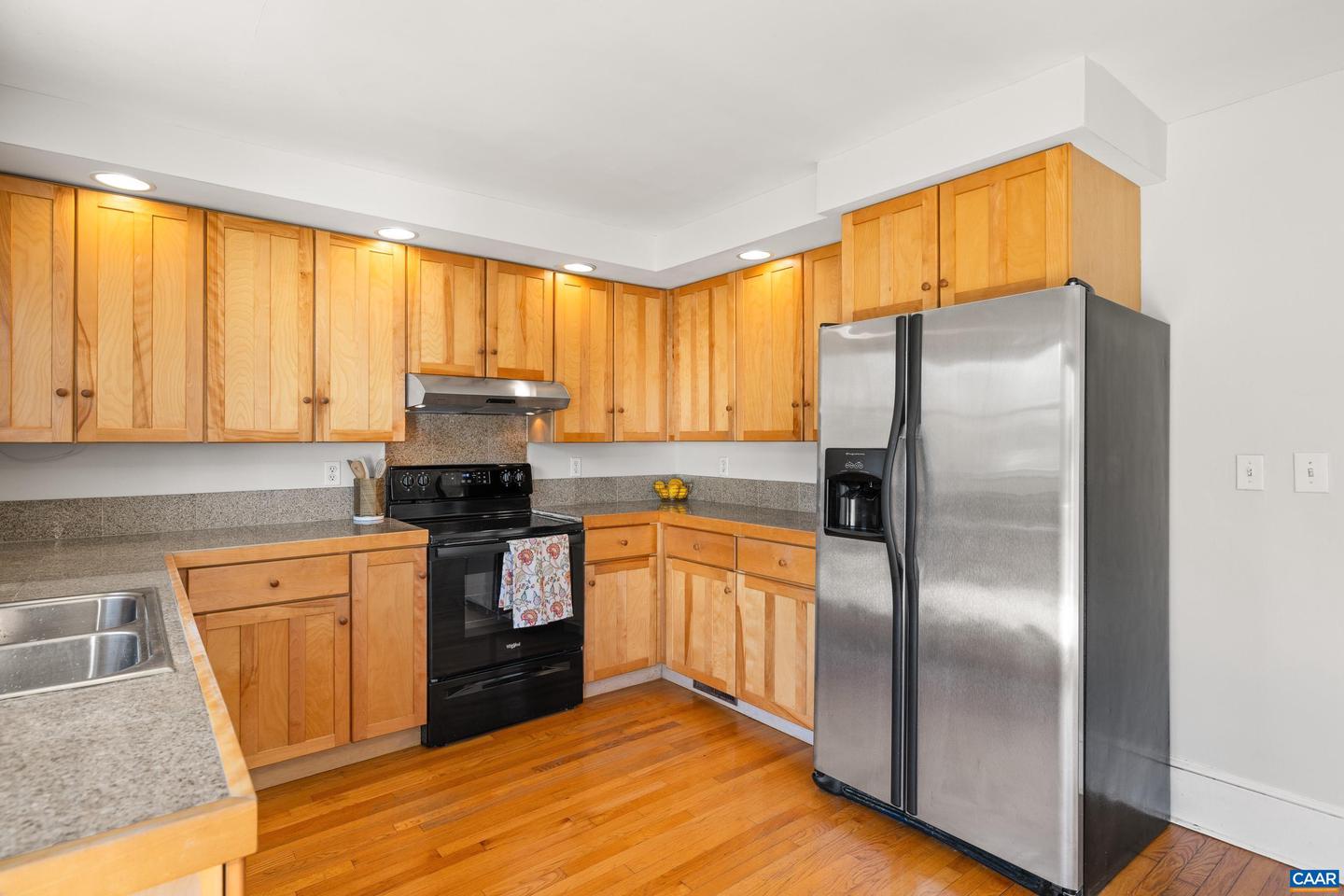254 SHAMROCK RD, CHARLOTTESVILLE, Virginia 22903, 2 Bedrooms Bedrooms, ,1 BathroomBathrooms,Residential,For sale,254 SHAMROCK RD,669864 MLS # 669864