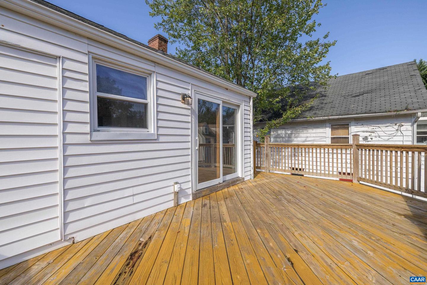254 SHAMROCK RD, CHARLOTTESVILLE, Virginia 22903, 2 Bedrooms Bedrooms, ,1 BathroomBathrooms,Residential,For sale,254 SHAMROCK RD,669864 MLS # 669864