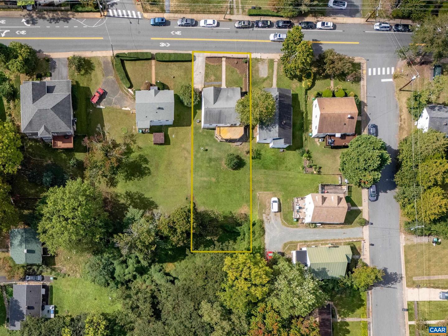 254 SHAMROCK RD, CHARLOTTESVILLE, Virginia 22903, 2 Bedrooms Bedrooms, ,1 BathroomBathrooms,Residential,For sale,254 SHAMROCK RD,669864 MLS # 669864