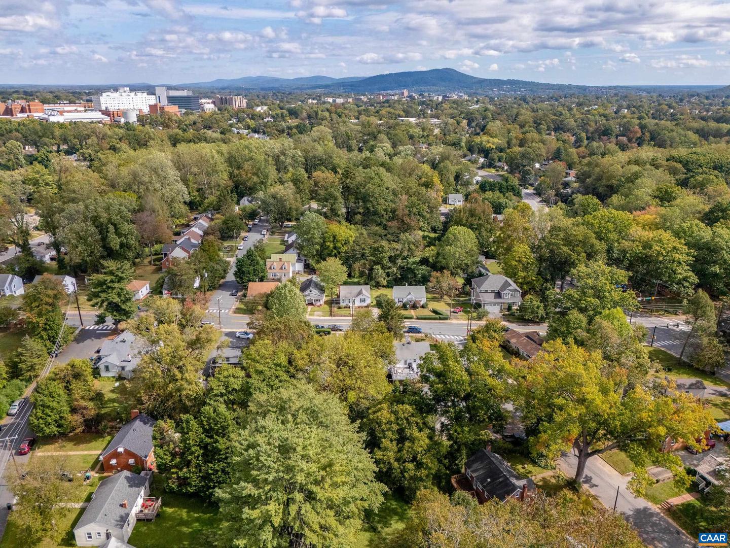 254 SHAMROCK RD, CHARLOTTESVILLE, Virginia 22903, 2 Bedrooms Bedrooms, ,1 BathroomBathrooms,Residential,For sale,254 SHAMROCK RD,669864 MLS # 669864