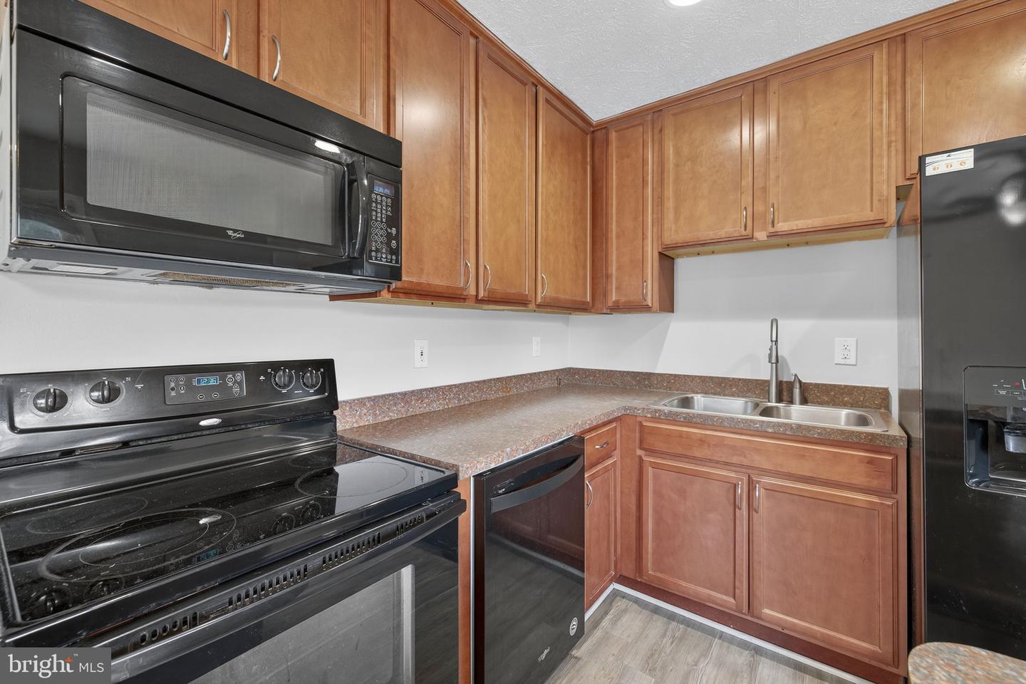 213 CREST CIR, WINCHESTER, Virginia 22602, 4 Bedrooms Bedrooms, 7 Rooms Rooms,2 BathroomsBathrooms,Residential,For sale,213 CREST CIR,VAFV2037336 MLS # VAFV2037336