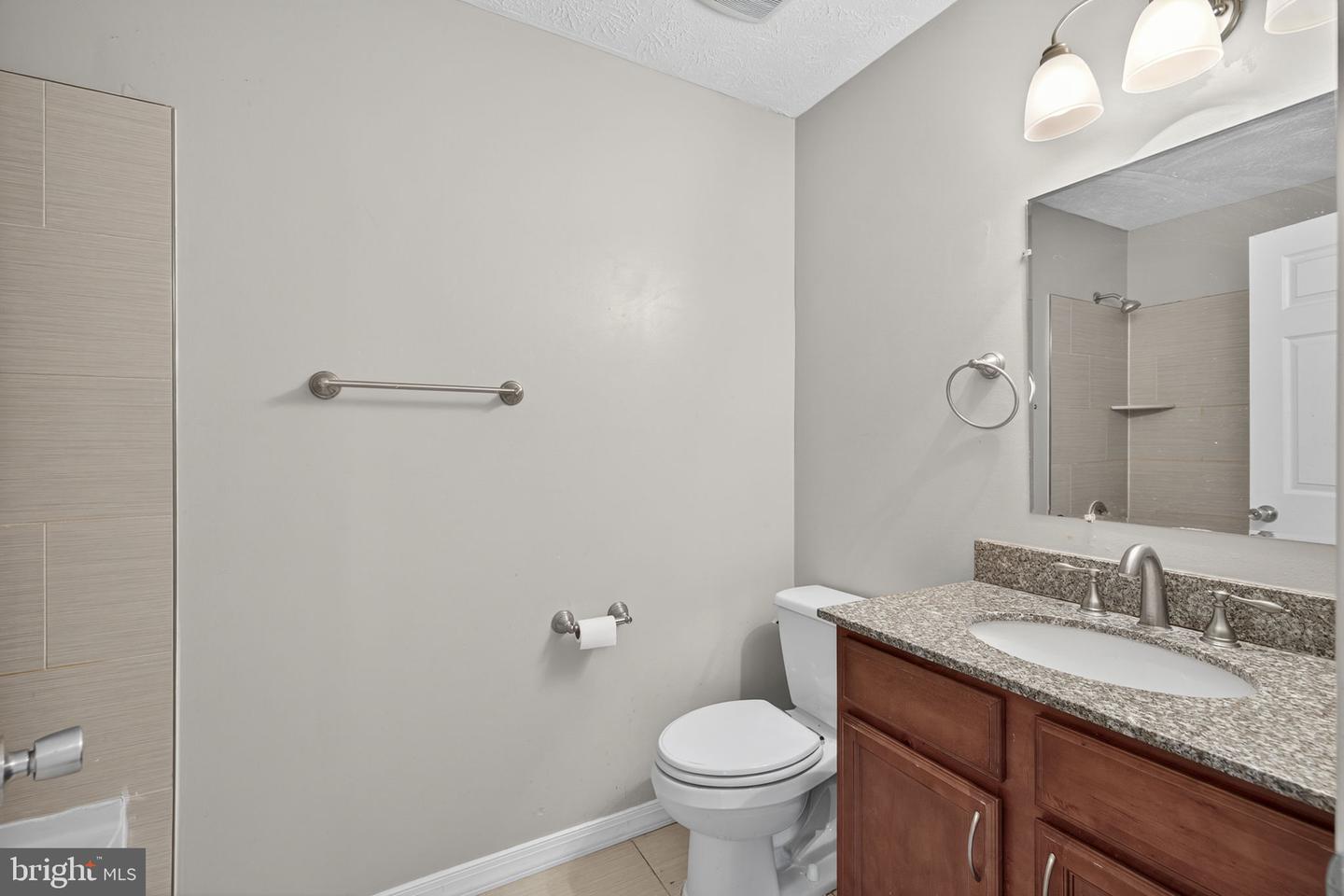 213 CREST CIR, WINCHESTER, Virginia 22602, 4 Bedrooms Bedrooms, 7 Rooms Rooms,2 BathroomsBathrooms,Residential,For sale,213 CREST CIR,VAFV2037336 MLS # VAFV2037336