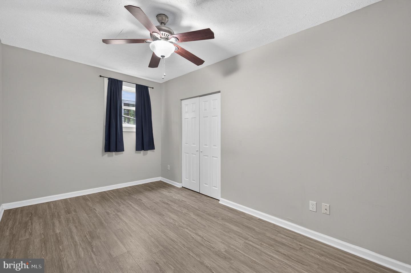 213 CREST CIR, WINCHESTER, Virginia 22602, 4 Bedrooms Bedrooms, 7 Rooms Rooms,2 BathroomsBathrooms,Residential,For sale,213 CREST CIR,VAFV2037336 MLS # VAFV2037336