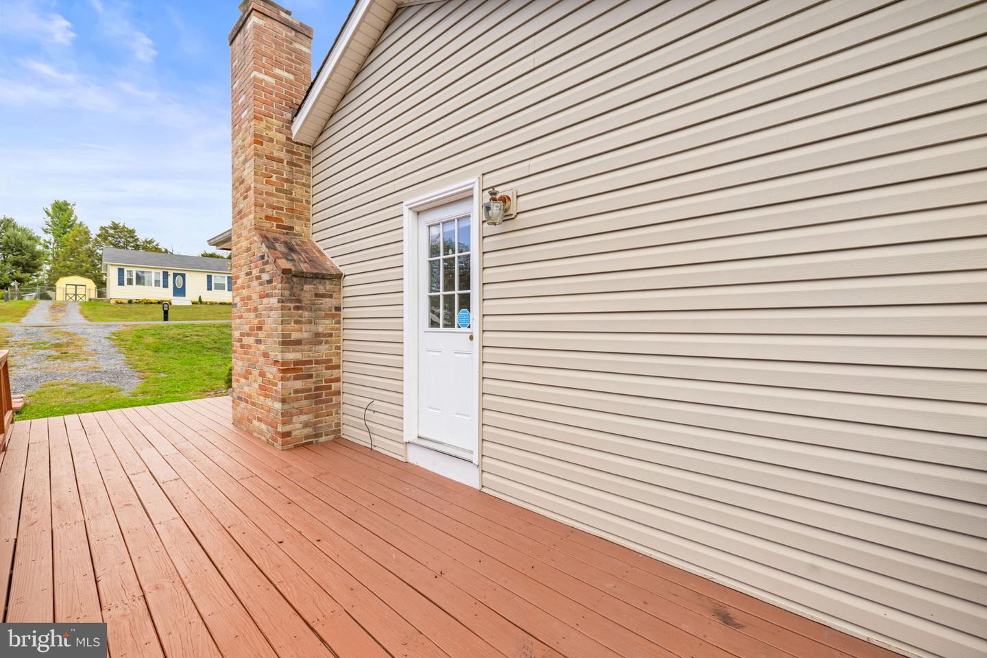 213 CREST CIR, WINCHESTER, Virginia 22602, 4 Bedrooms Bedrooms, 7 Rooms Rooms,2 BathroomsBathrooms,Residential,For sale,213 CREST CIR,VAFV2037336 MLS # VAFV2037336