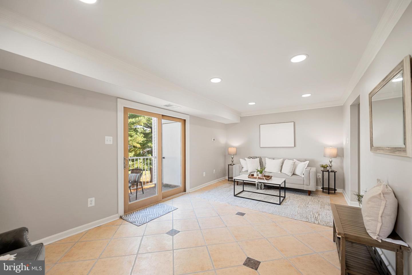 14487 RUSTLING LEAVES LN, CENTREVILLE, Virginia 20121, 3 Bedrooms Bedrooms, ,2 BathroomsBathrooms,Residential,For sale,14487 RUSTLING LEAVES LN,VAFX2273916 MLS # VAFX2273916