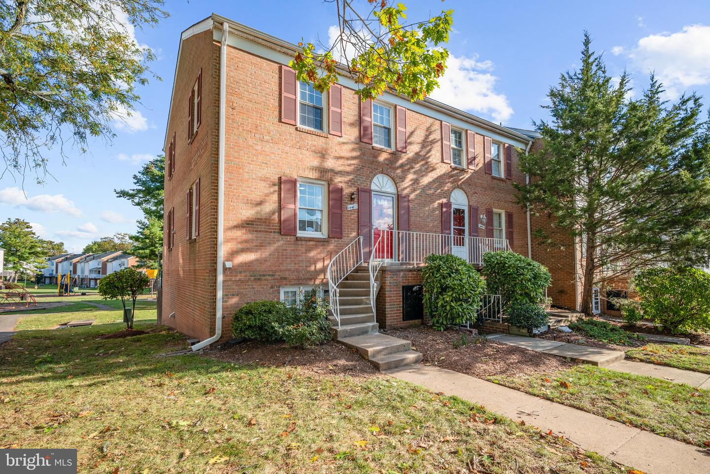 14487 RUSTLING LEAVES LN, CENTREVILLE, Virginia 20121, 3 Bedrooms Bedrooms, ,2 BathroomsBathrooms,Residential,For sale,14487 RUSTLING LEAVES LN,VAFX2273916 MLS # VAFX2273916