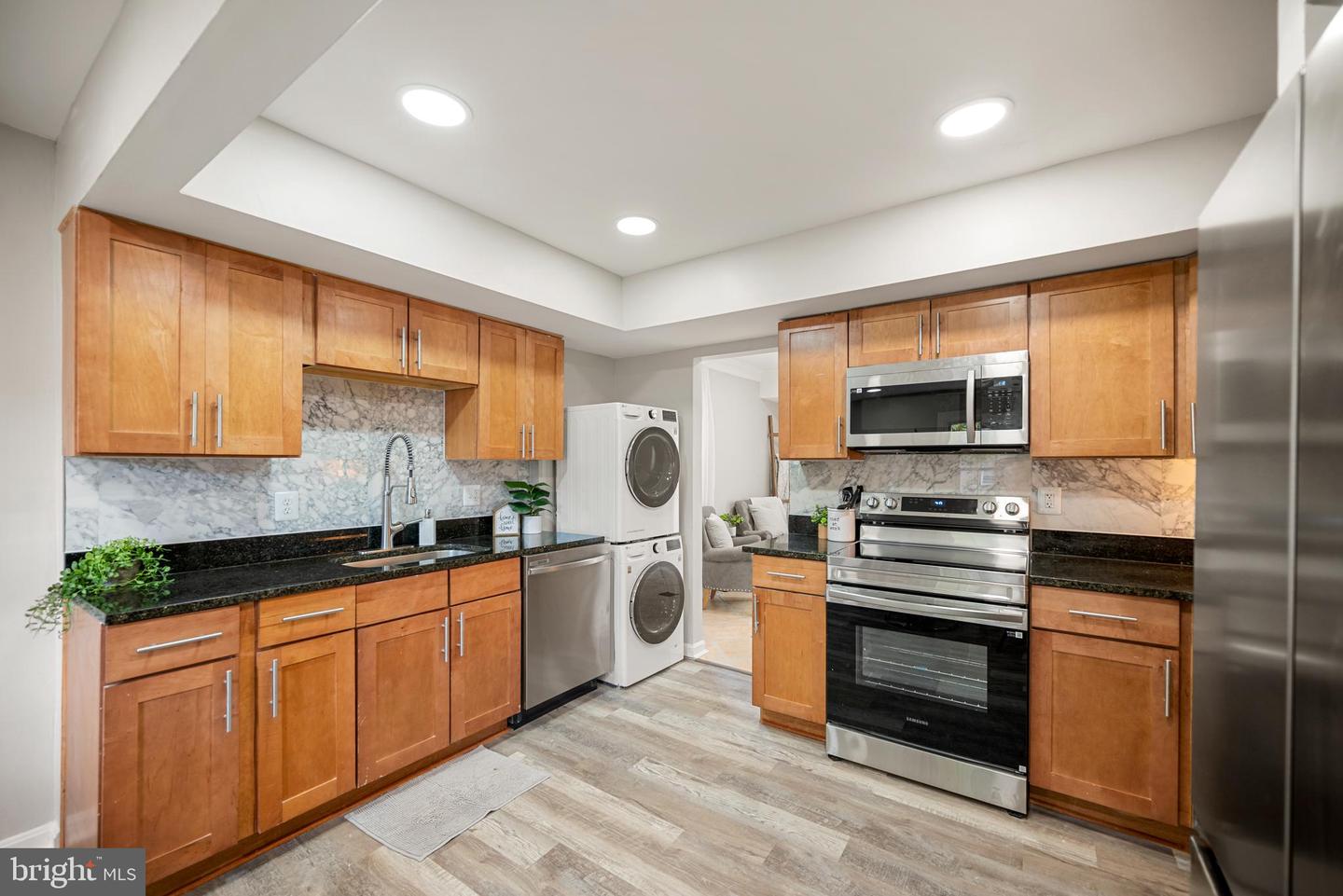 14487 RUSTLING LEAVES LN, CENTREVILLE, Virginia 20121, 3 Bedrooms Bedrooms, ,2 BathroomsBathrooms,Residential,For sale,14487 RUSTLING LEAVES LN,VAFX2273916 MLS # VAFX2273916