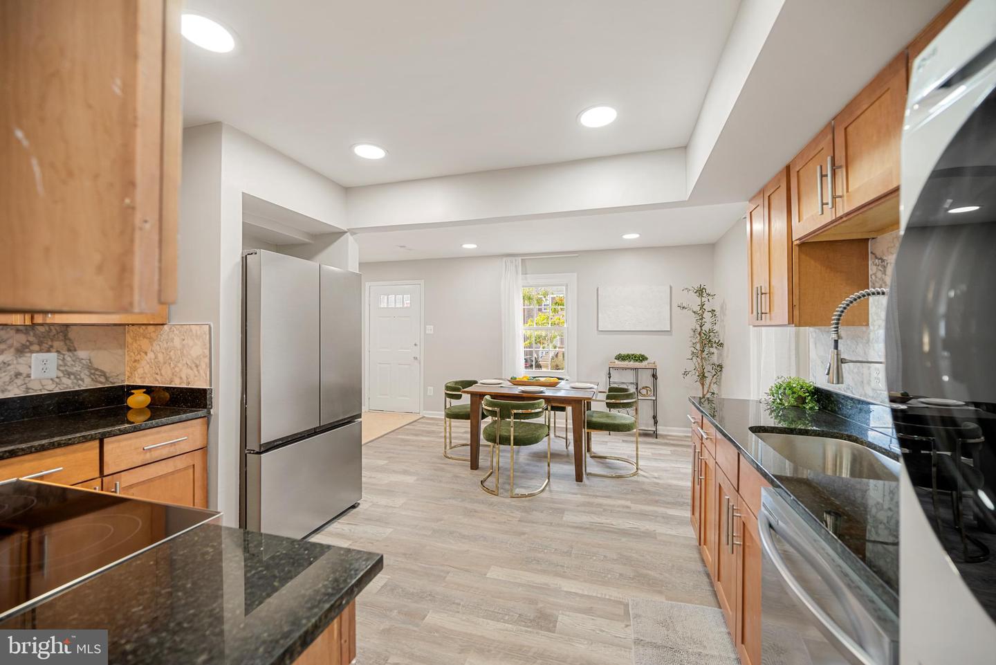 14487 RUSTLING LEAVES LN, CENTREVILLE, Virginia 20121, 3 Bedrooms Bedrooms, ,2 BathroomsBathrooms,Residential,For sale,14487 RUSTLING LEAVES LN,VAFX2273916 MLS # VAFX2273916