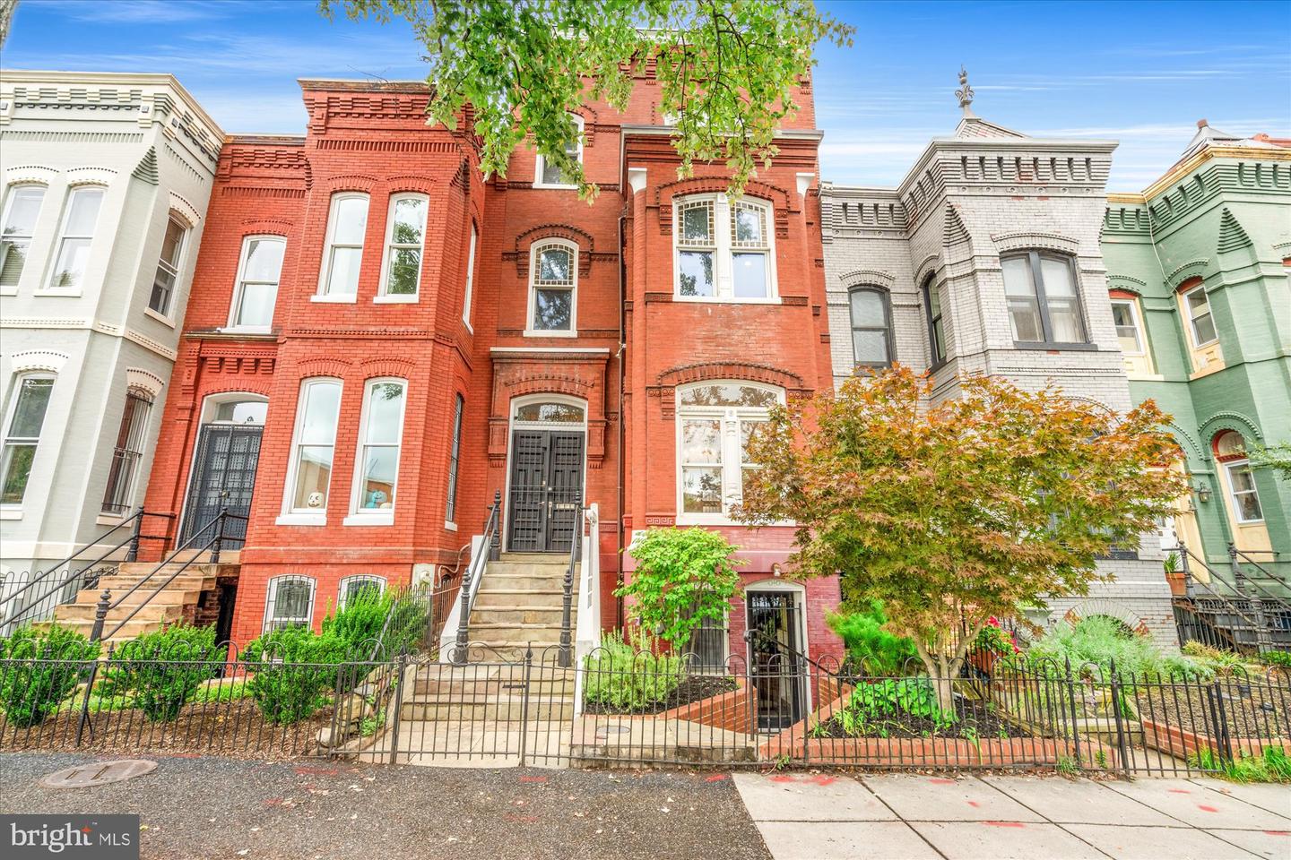 1209 S ST NW, WASHINGTON, District Of Columbia 20009, 4 Bedrooms Bedrooms, ,4 BathroomsBathrooms,Residential,For sale,1209 S ST NW,DCDC2226616 MLS # DCDC2226616