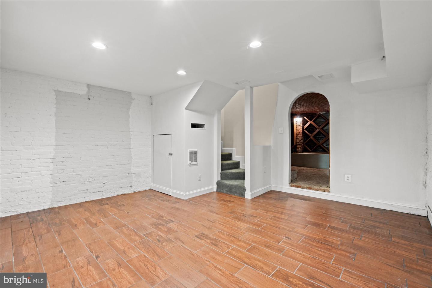 1209 S ST NW, WASHINGTON, District Of Columbia 20009, 4 Bedrooms Bedrooms, ,4 BathroomsBathrooms,Residential,For sale,1209 S ST NW,DCDC2226616 MLS # DCDC2226616
