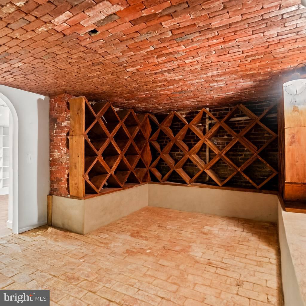 1209 S ST NW, WASHINGTON, District Of Columbia 20009, 4 Bedrooms Bedrooms, ,4 BathroomsBathrooms,Residential,For sale,1209 S ST NW,DCDC2226616 MLS # DCDC2226616