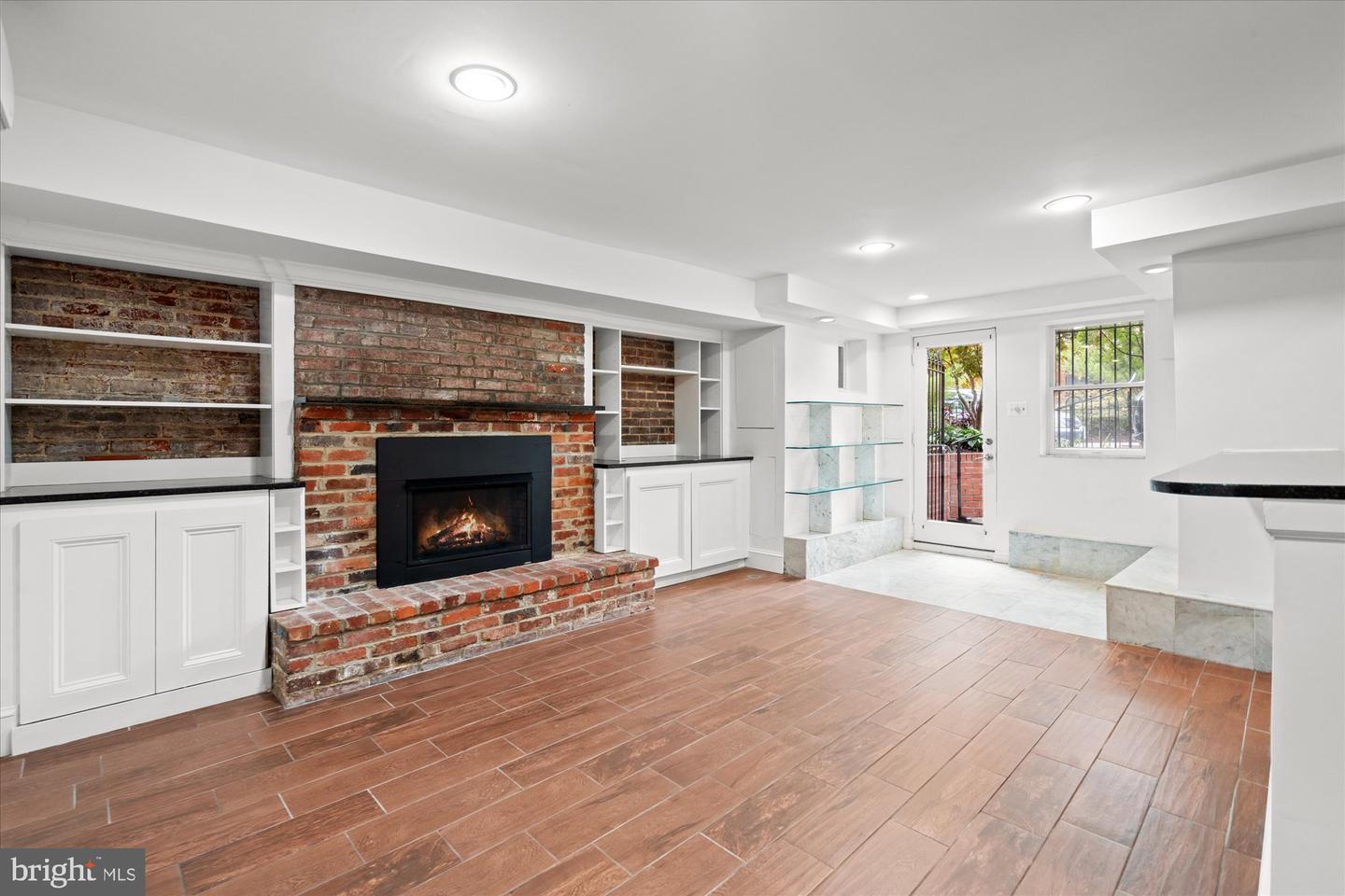 1209 S ST NW, WASHINGTON, District Of Columbia 20009, 4 Bedrooms Bedrooms, ,4 BathroomsBathrooms,Residential,For sale,1209 S ST NW,DCDC2226616 MLS # DCDC2226616