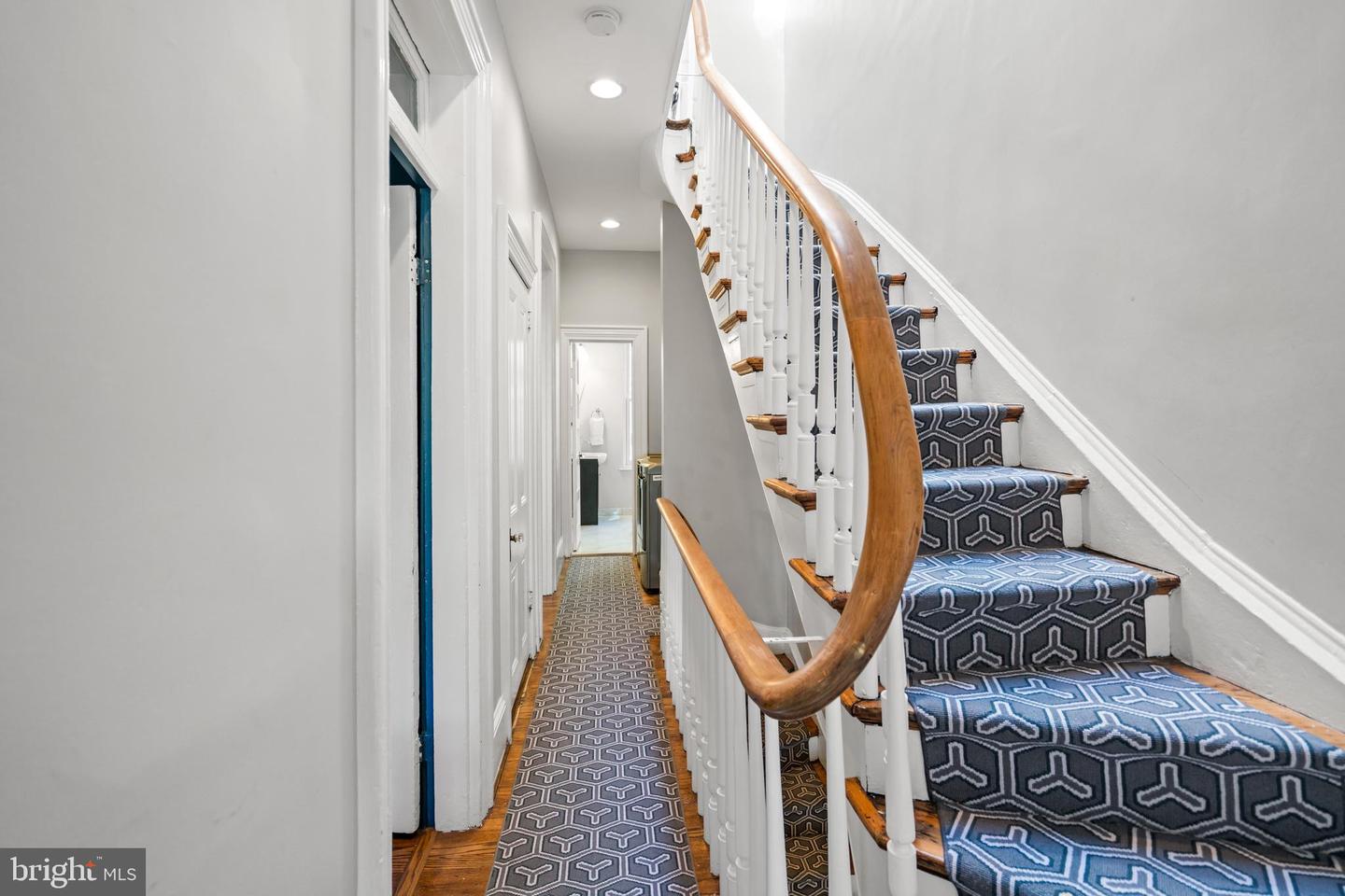 604 EAST CAPITOL ST NE, WASHINGTON, District Of Columbia 20003, 5 Bedrooms Bedrooms, ,3 BathroomsBathrooms,Residential,For sale,604 EAST CAPITOL ST NE,DCDC2226634 MLS # DCDC2226634